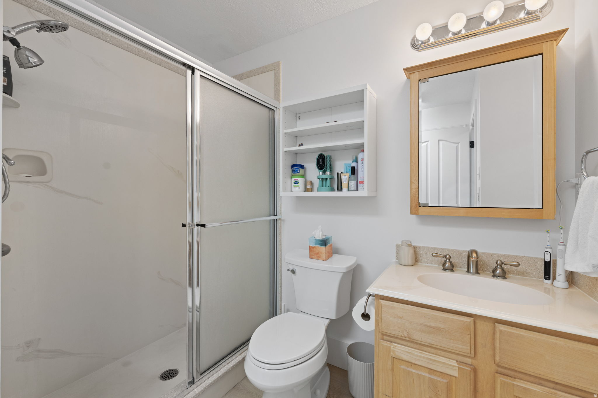 main property photo 92