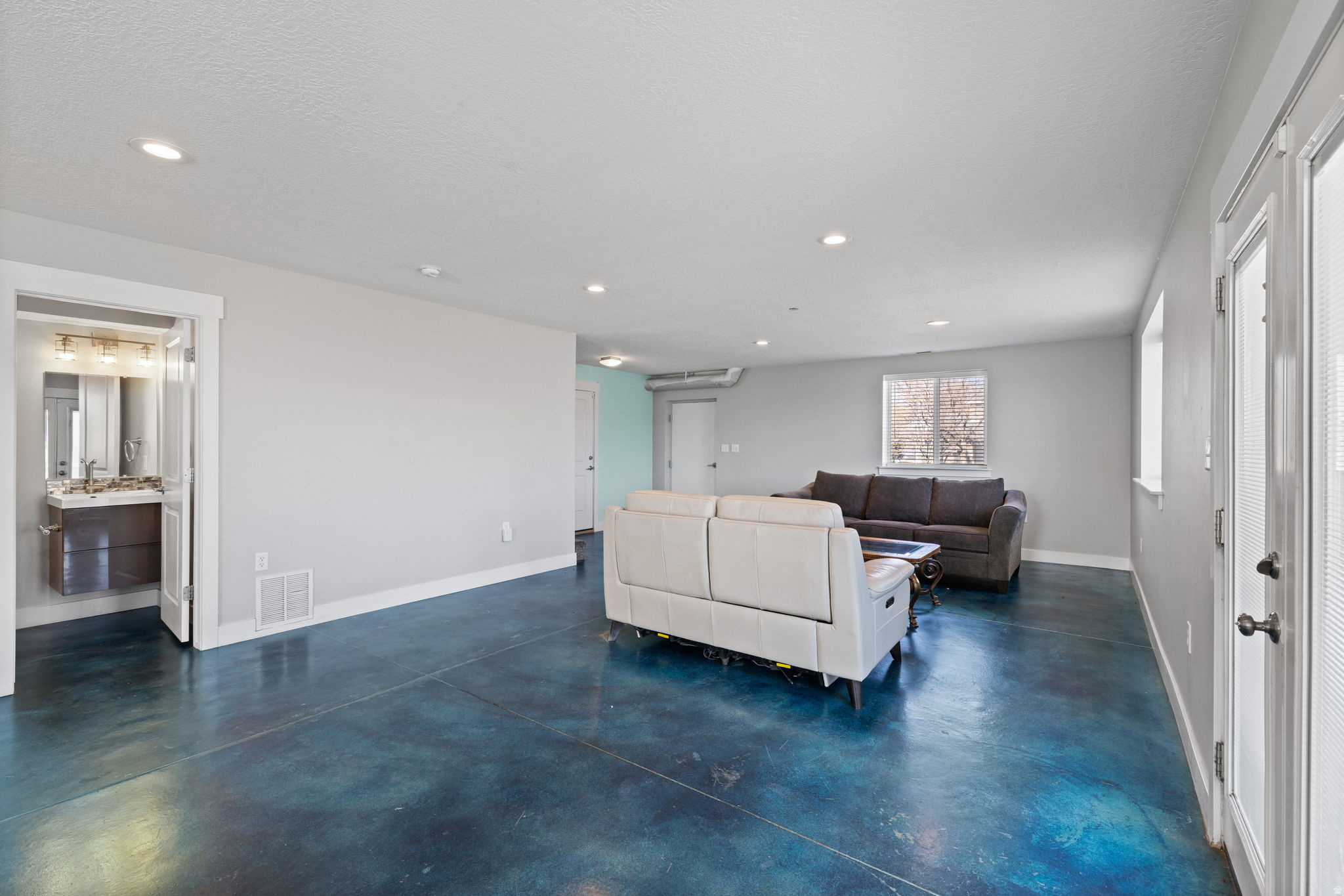 main property photo 97