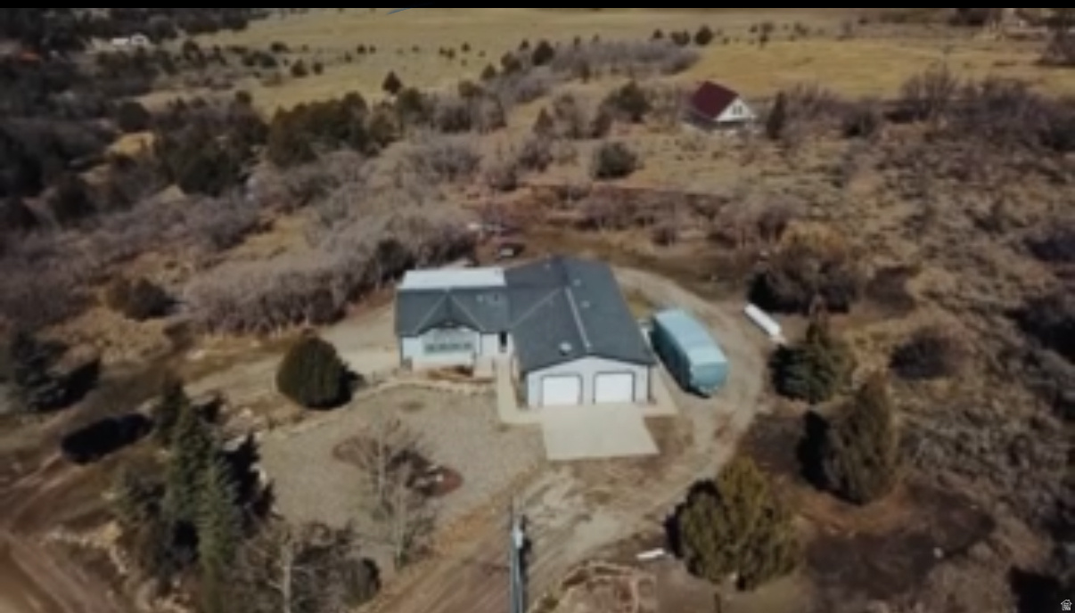 main property photo 57