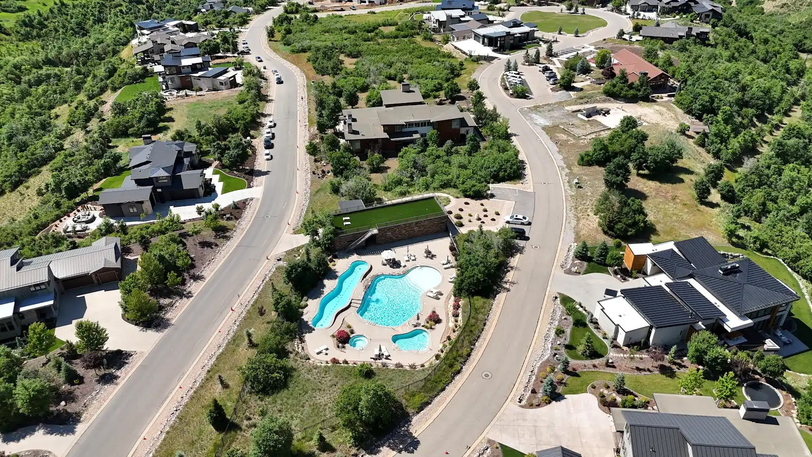 main property photo 0