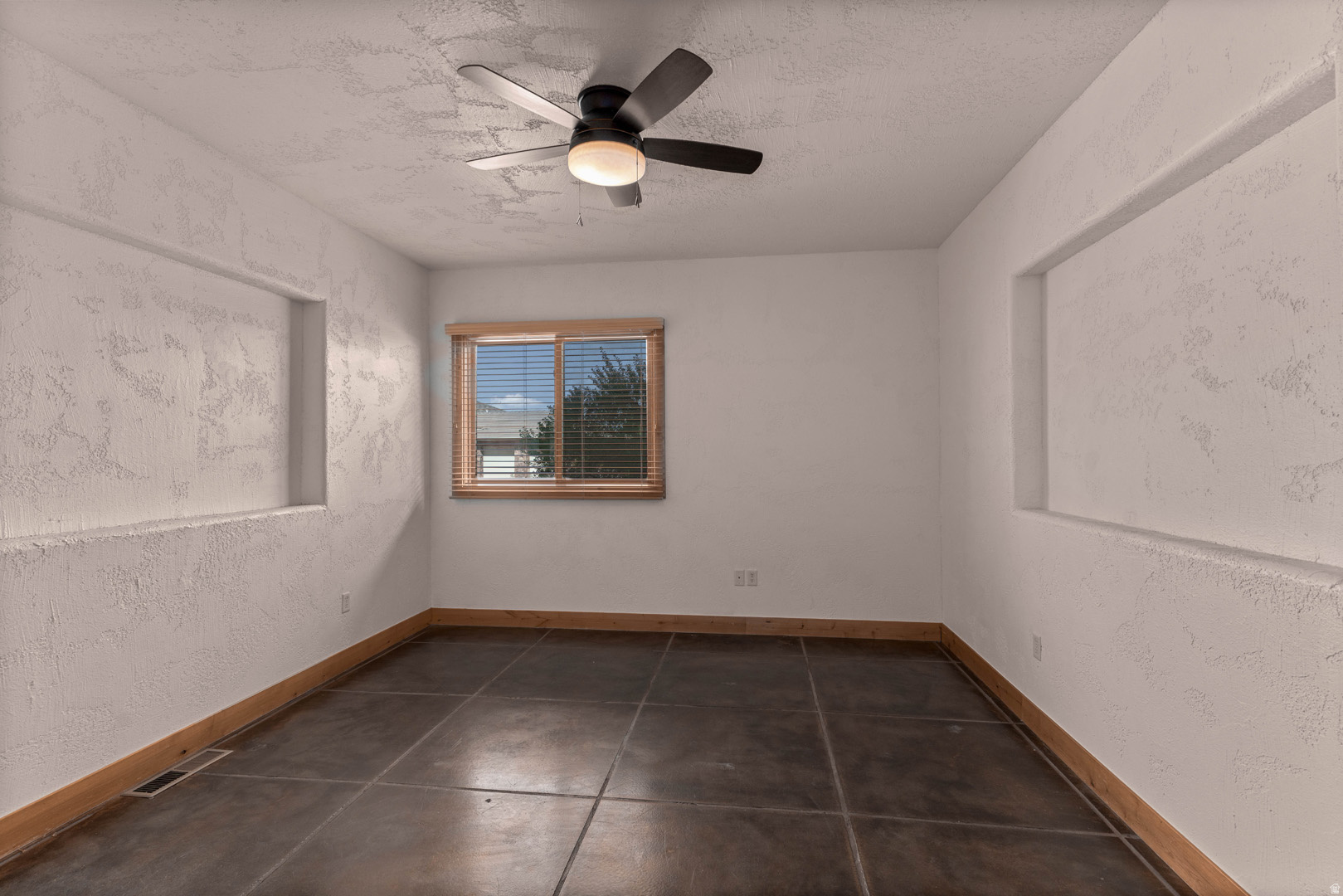 main property photo 104