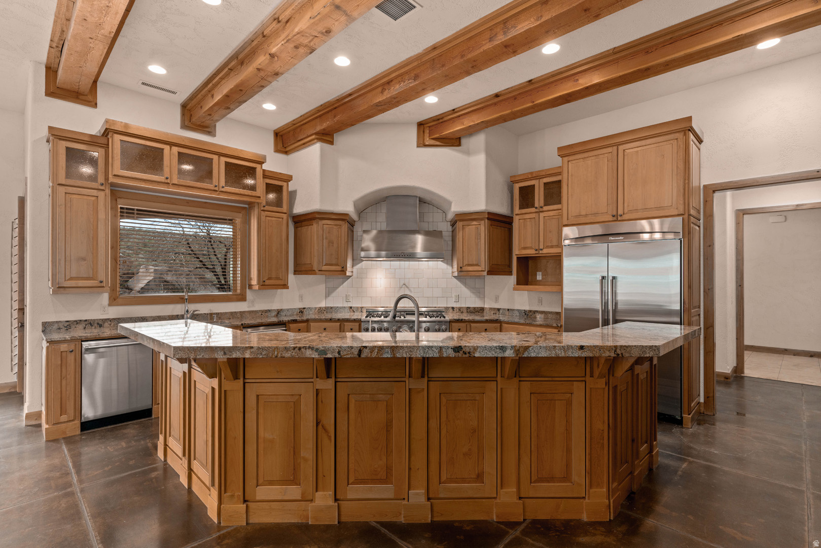 main property photo 47