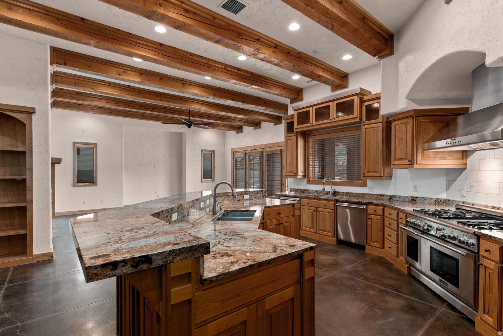 main property photo 54