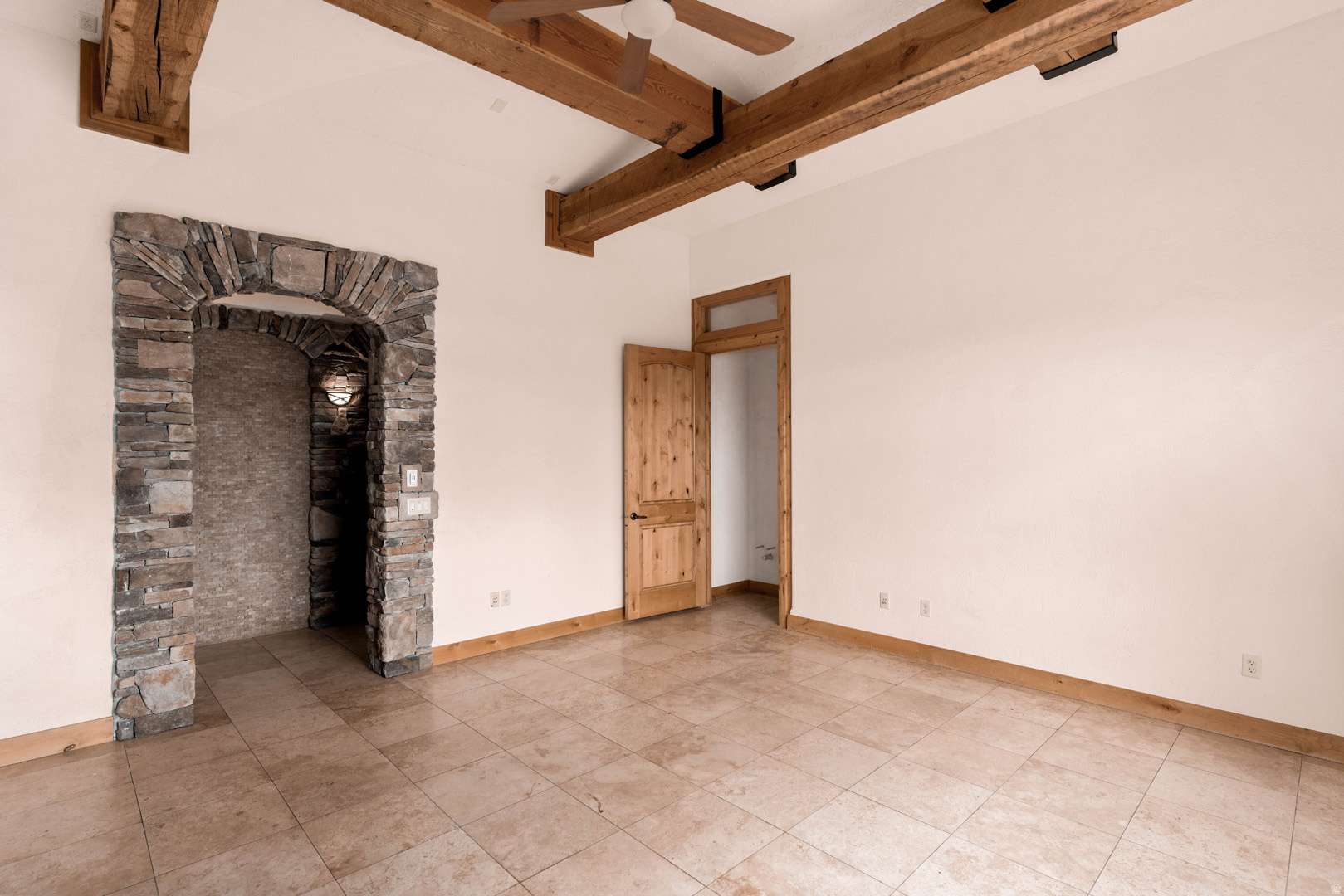 main property photo 75
