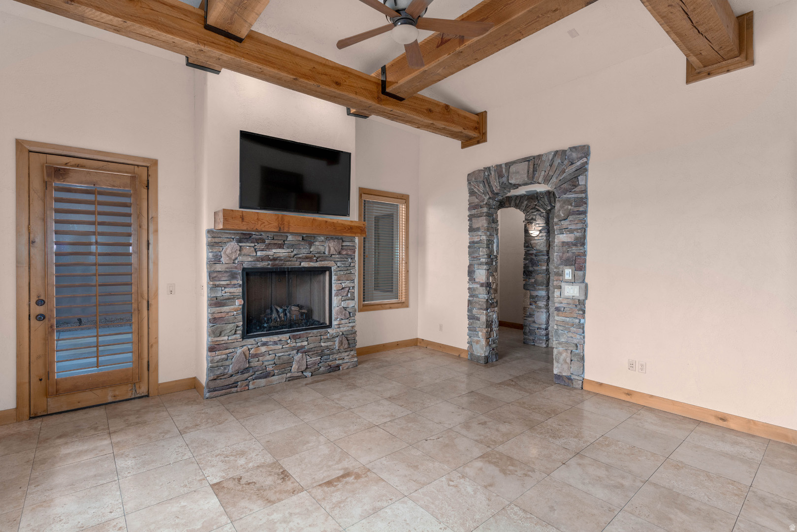 main property photo 76