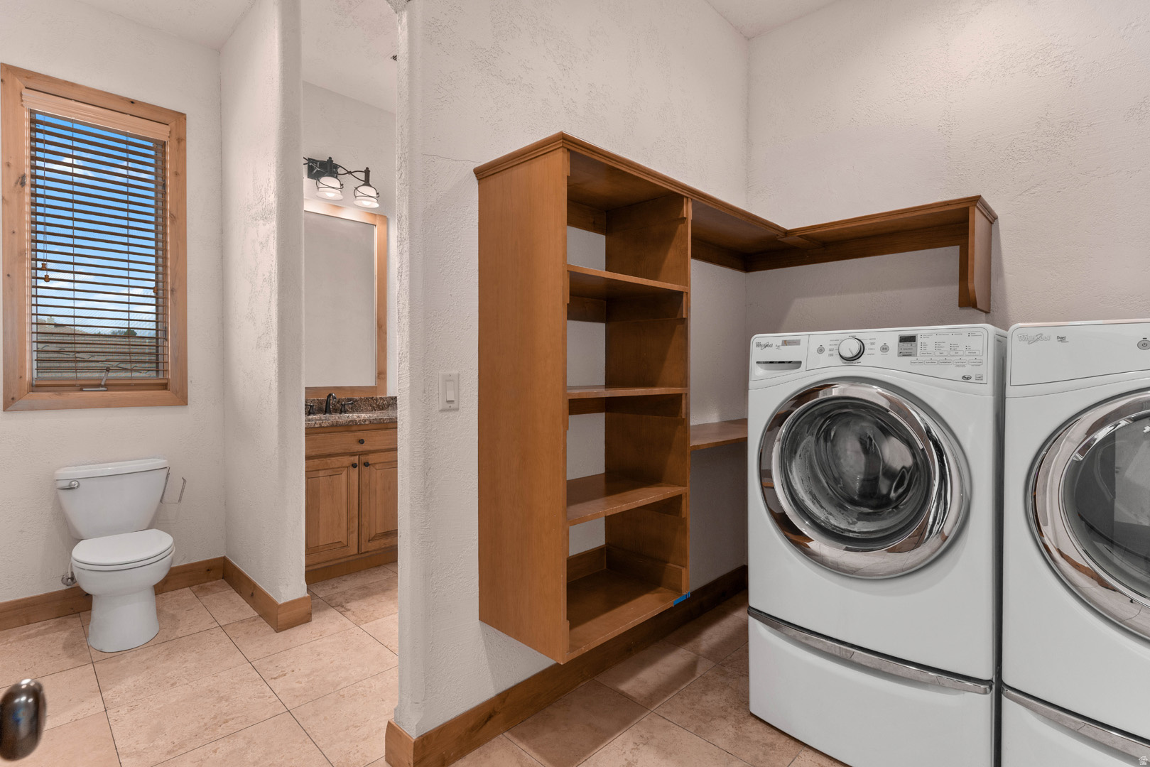 main property photo 79