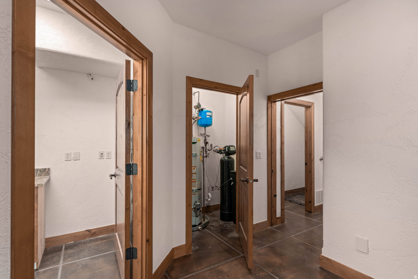 main property photo 92