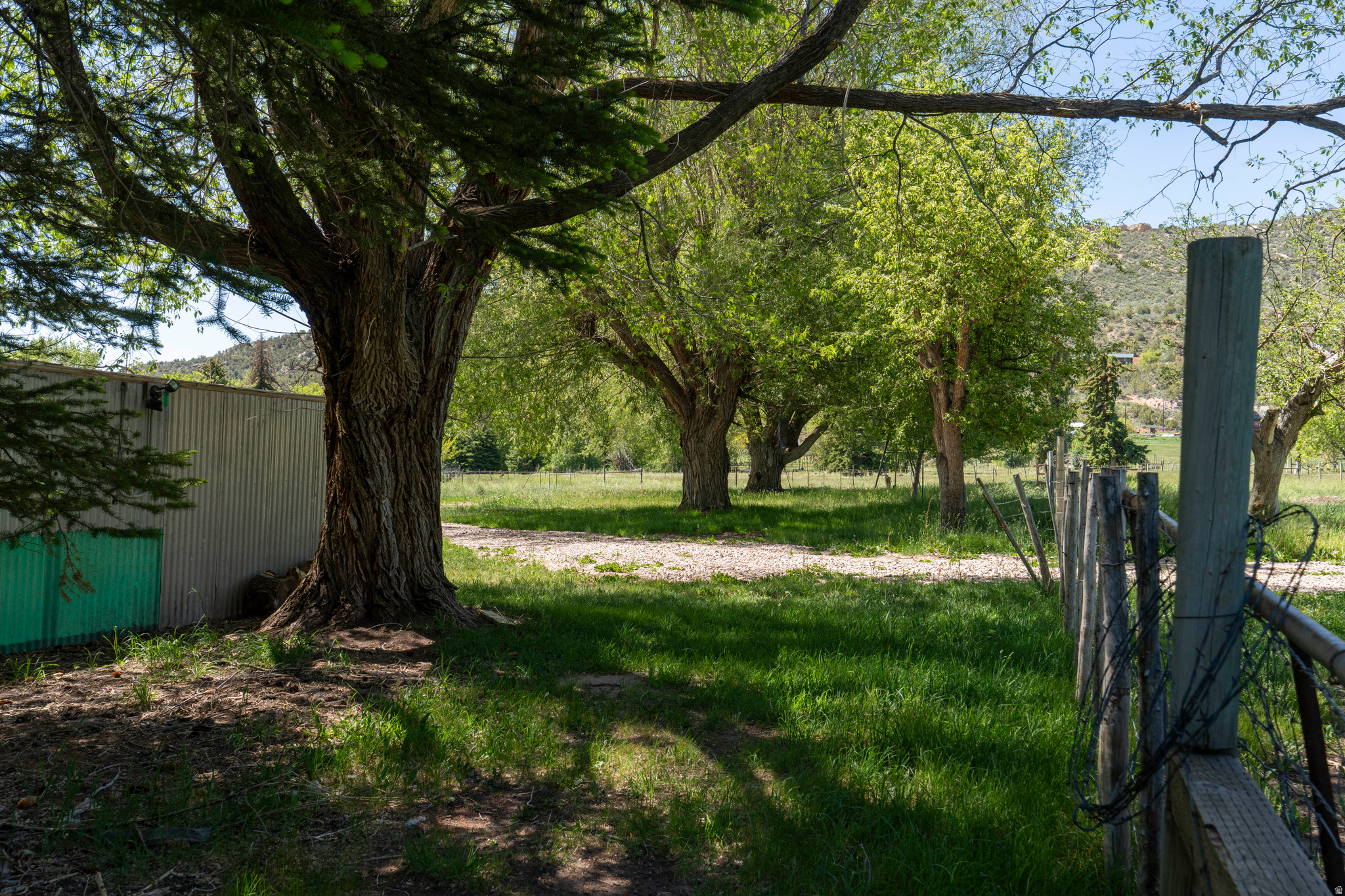 main property photo 75