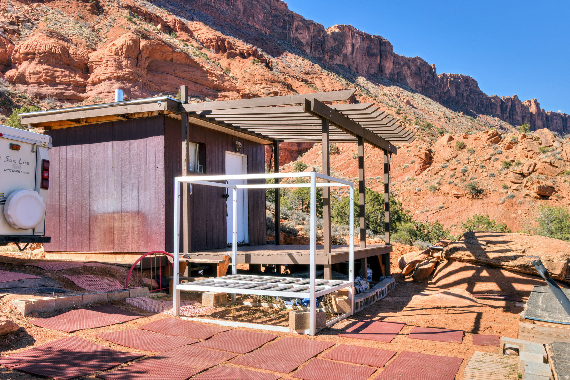 main property photo 37