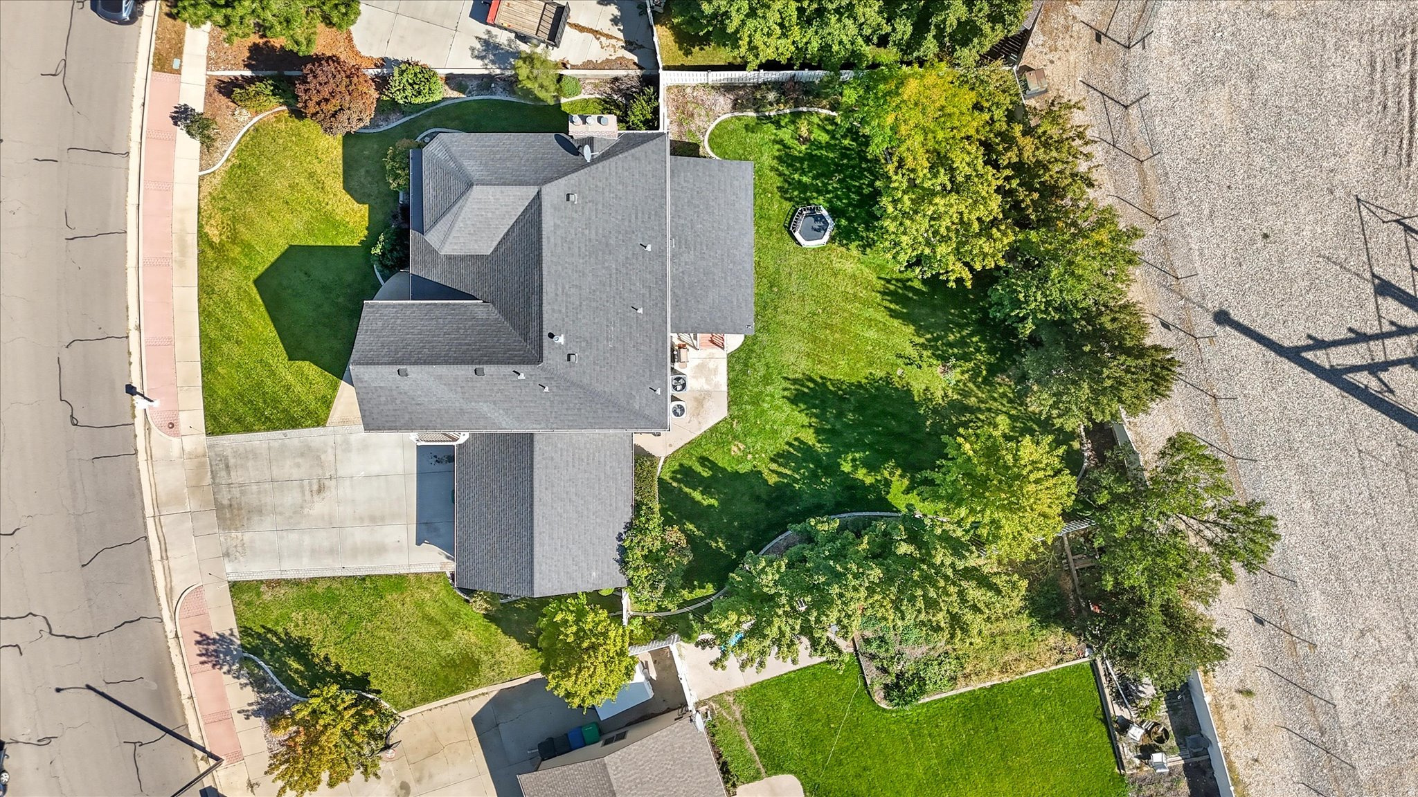 main property photo 67