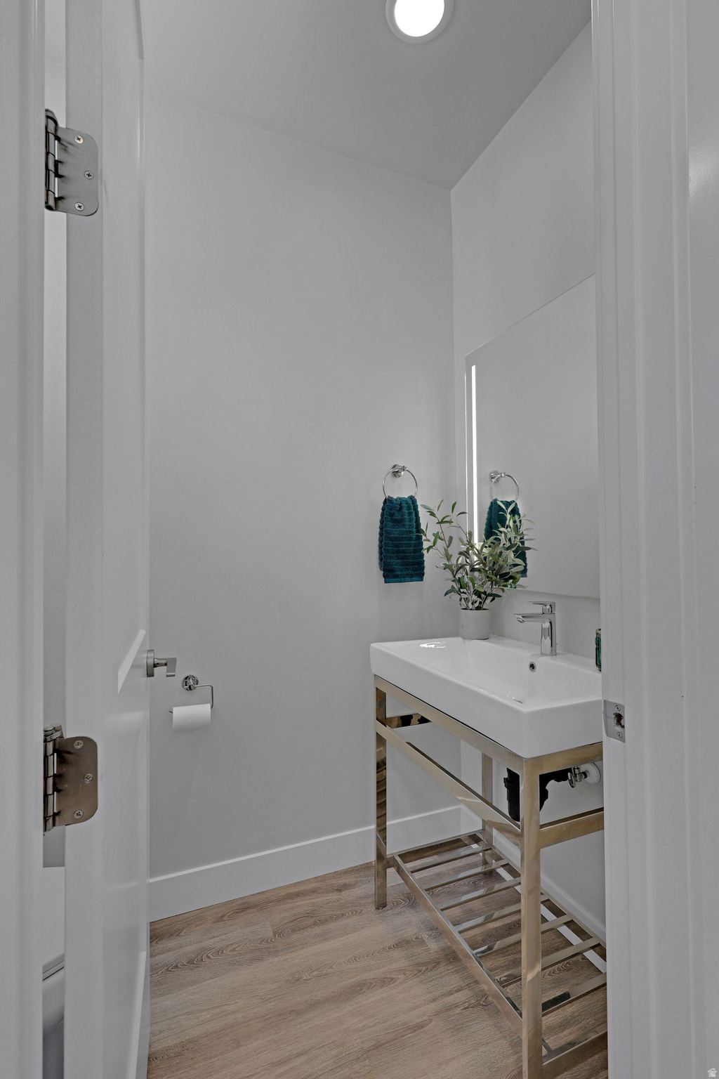 main property photo 6