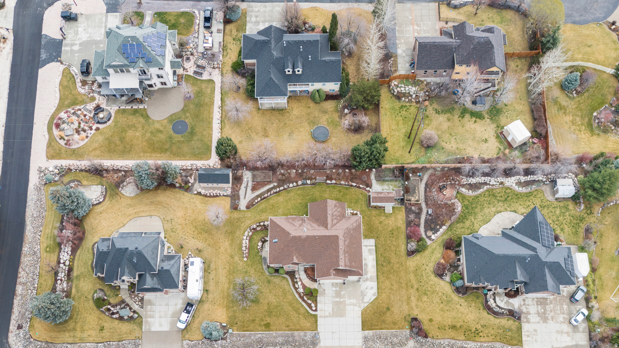 main property photo 38