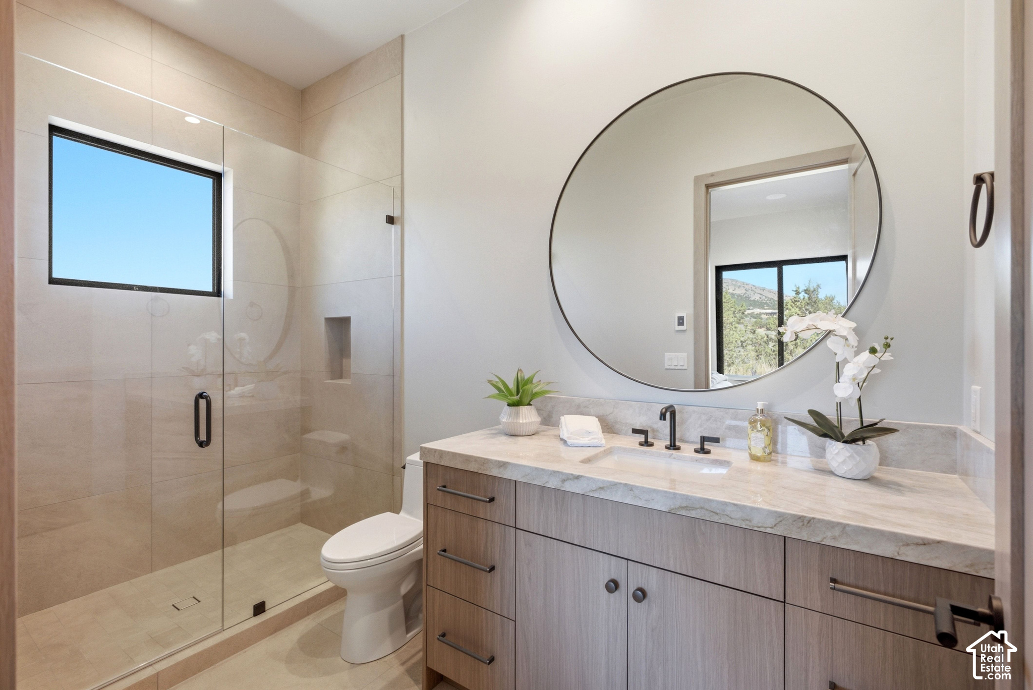 main property photo 109