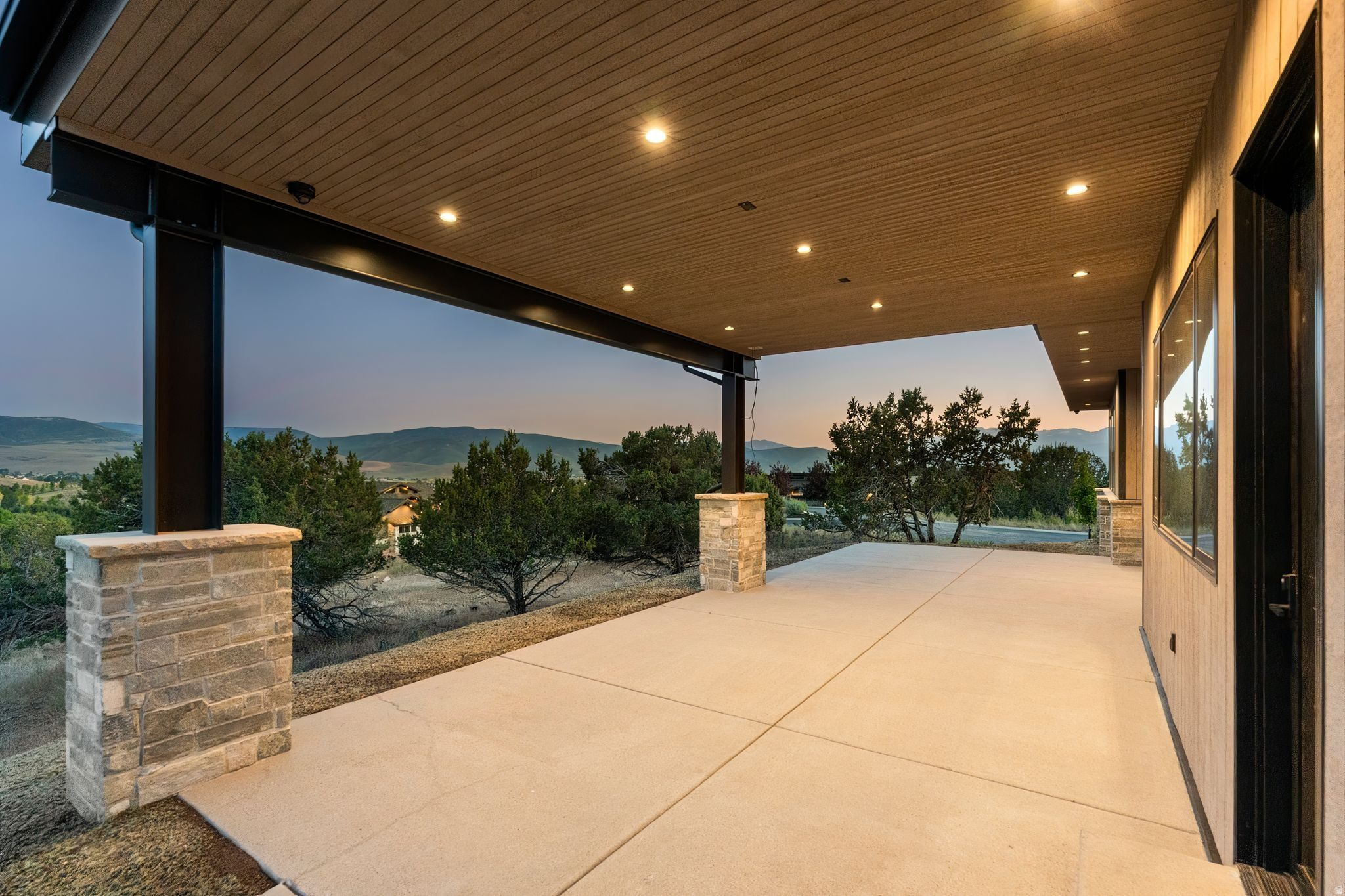 main property photo 56