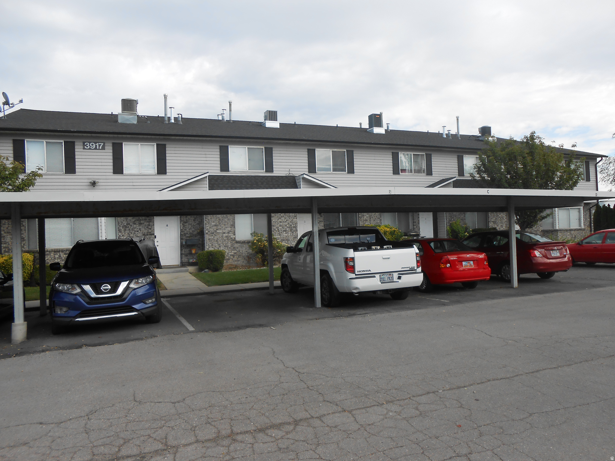 main property photo 12