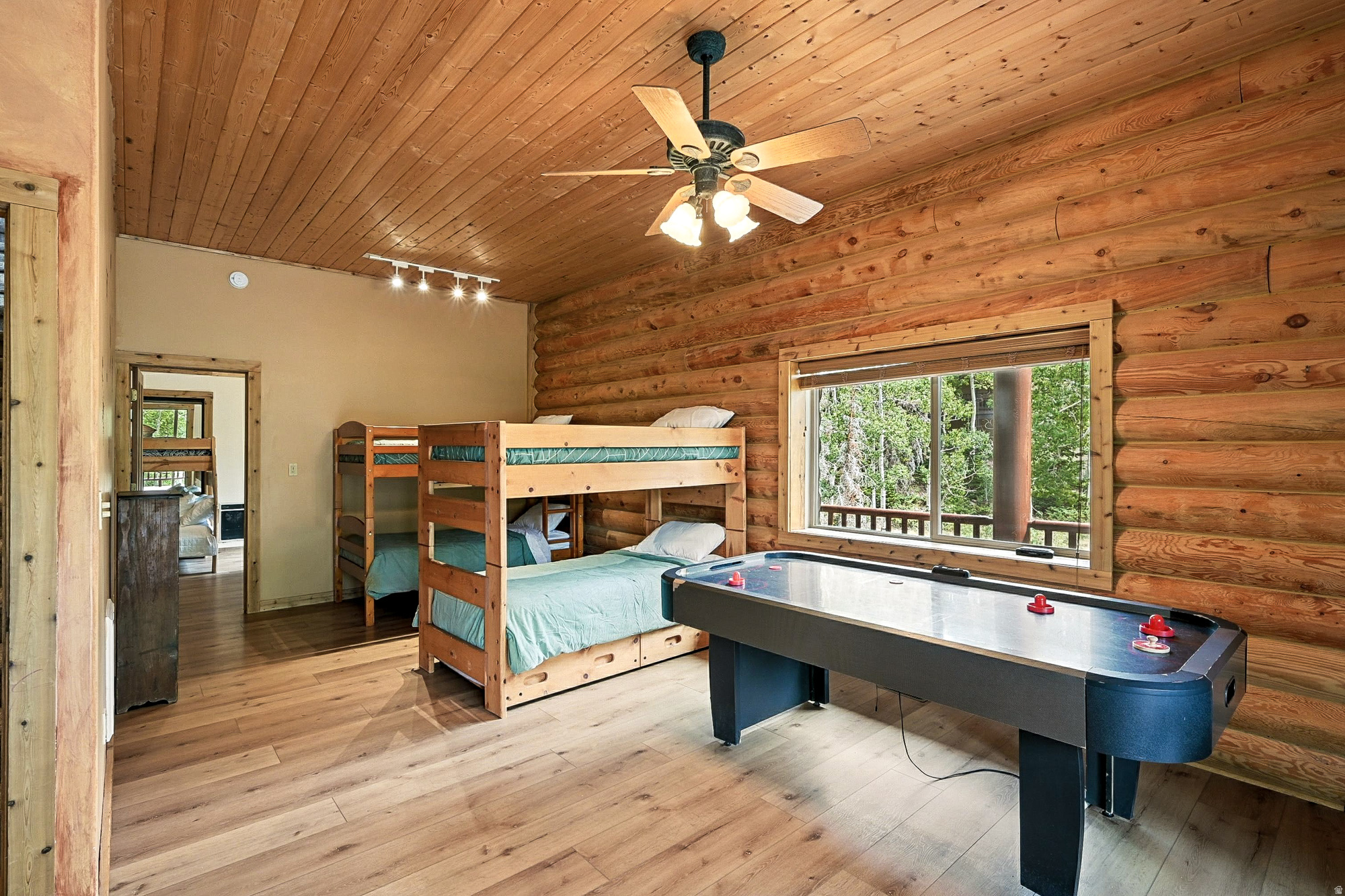 main property photo 45