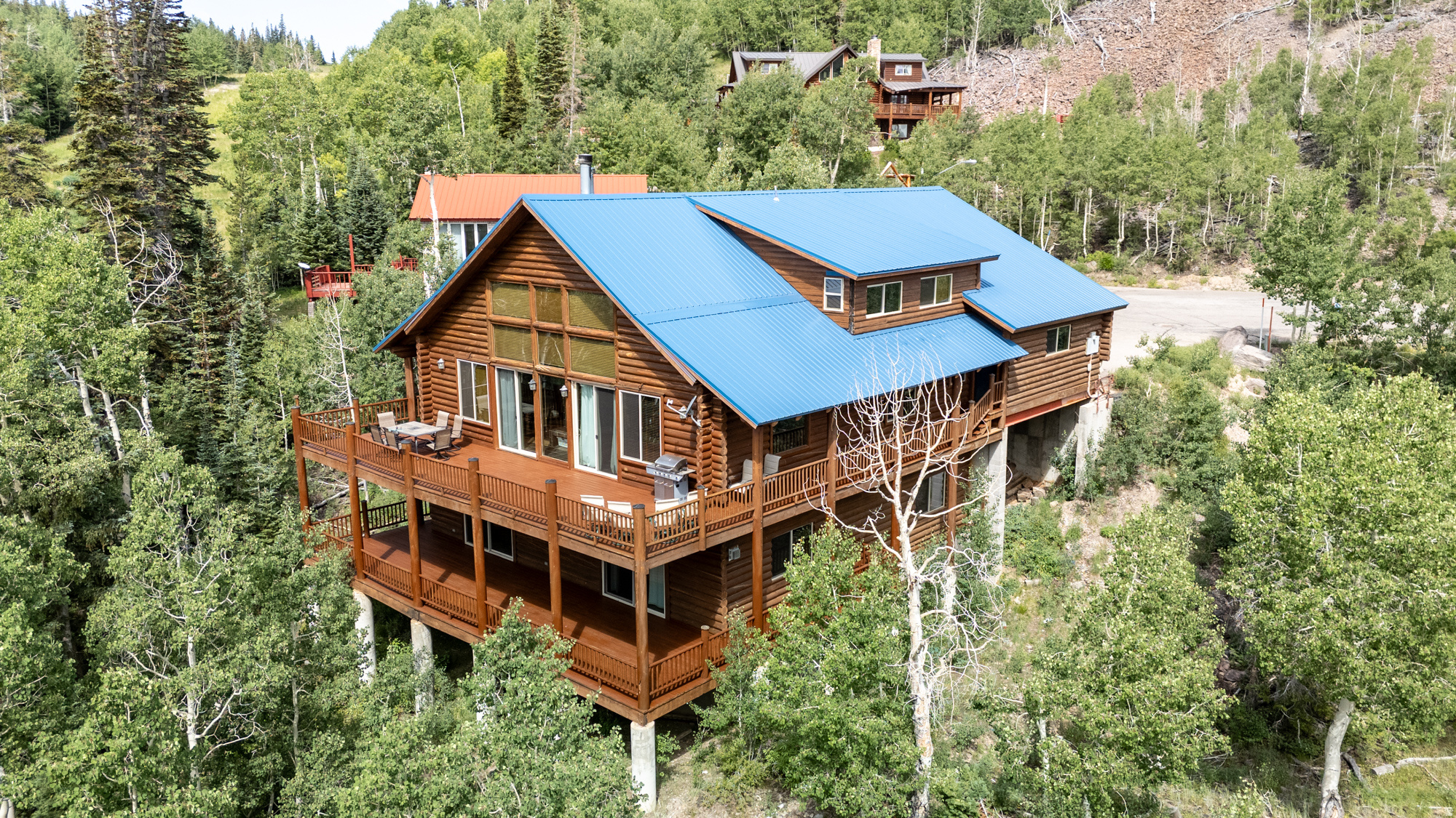 main property photo 81