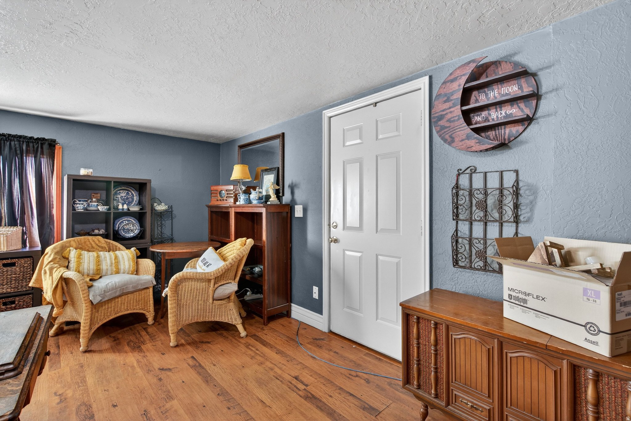 main property photo 40