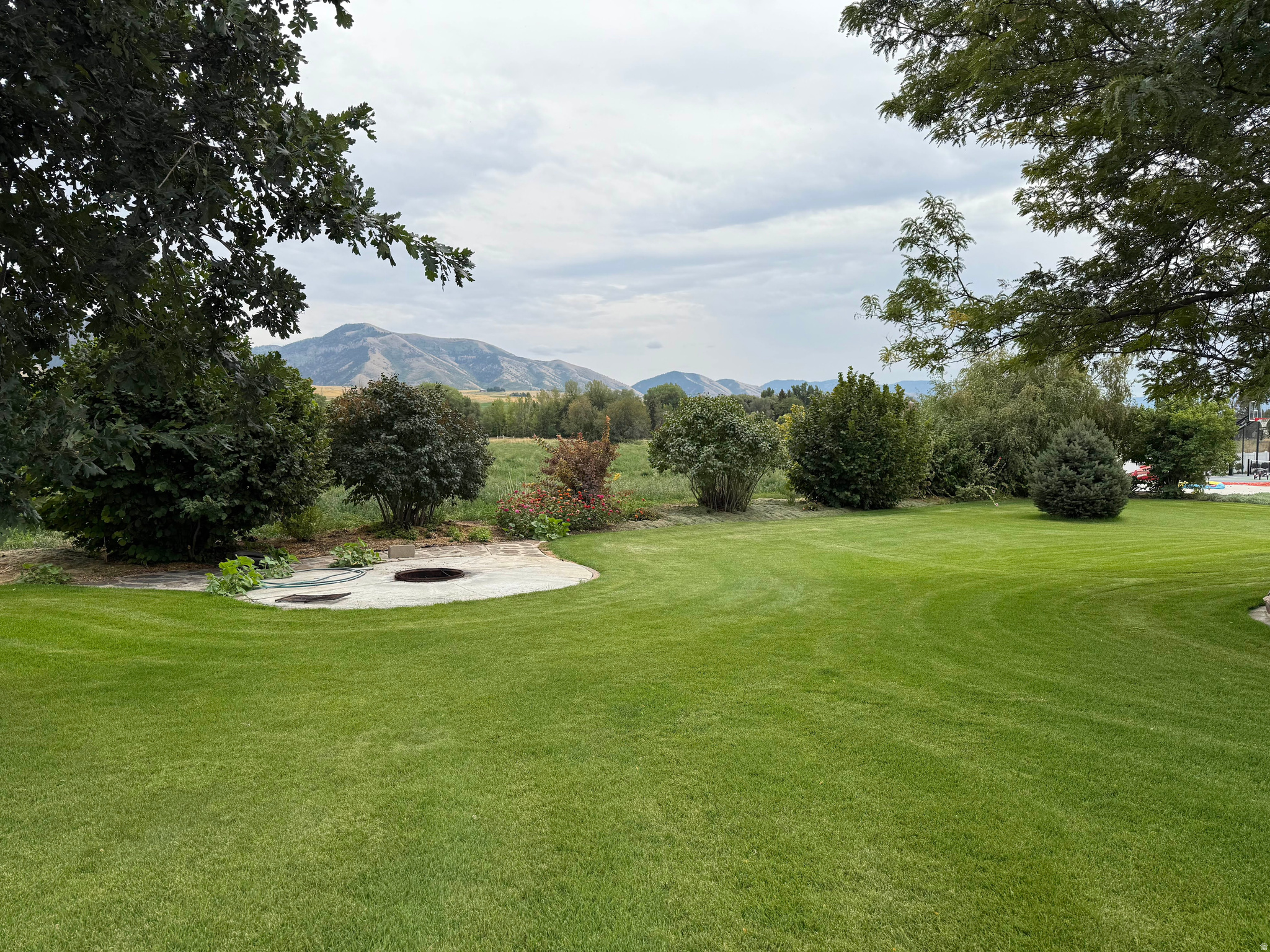 main property photo 35