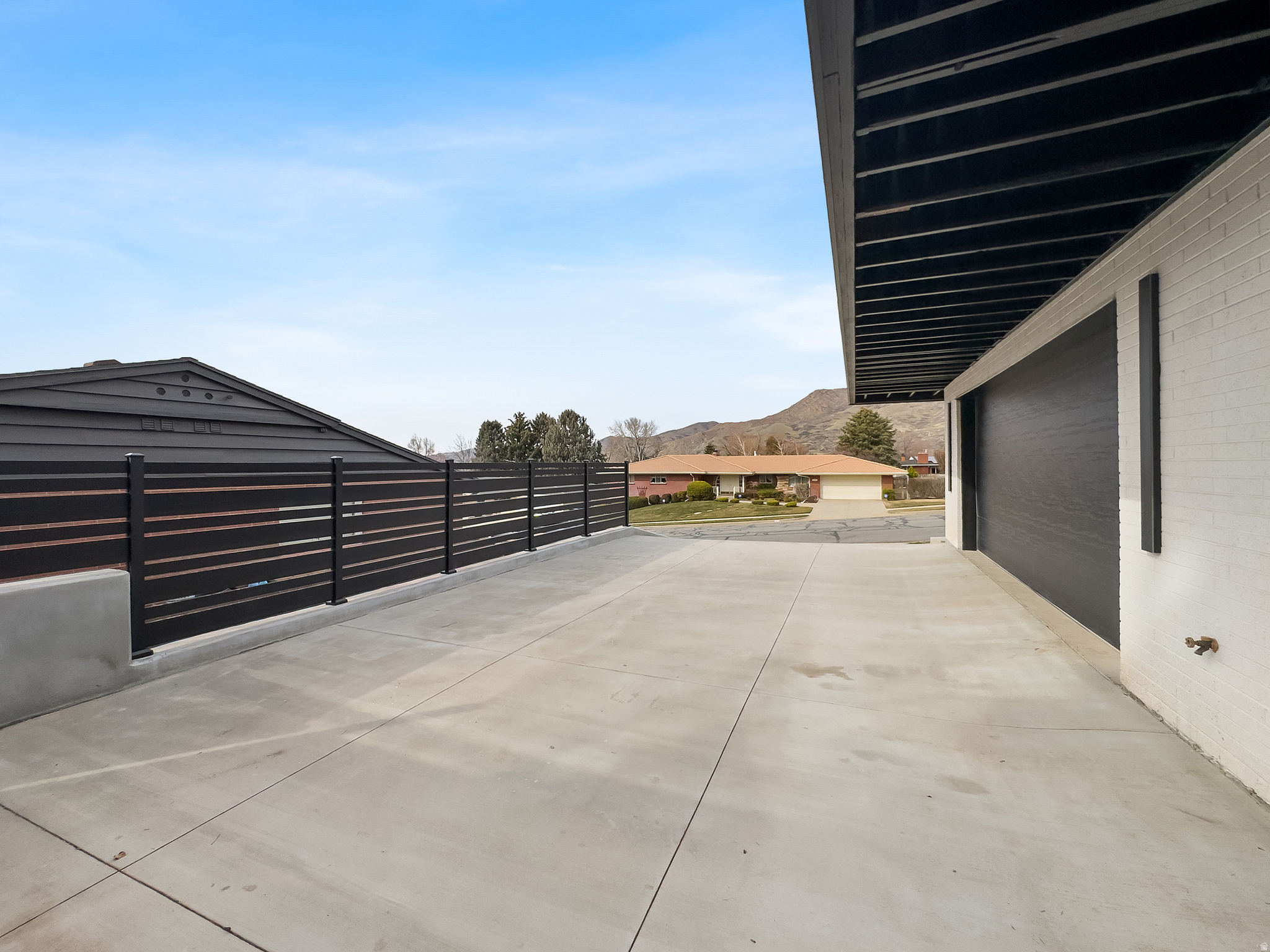 main property photo 81
