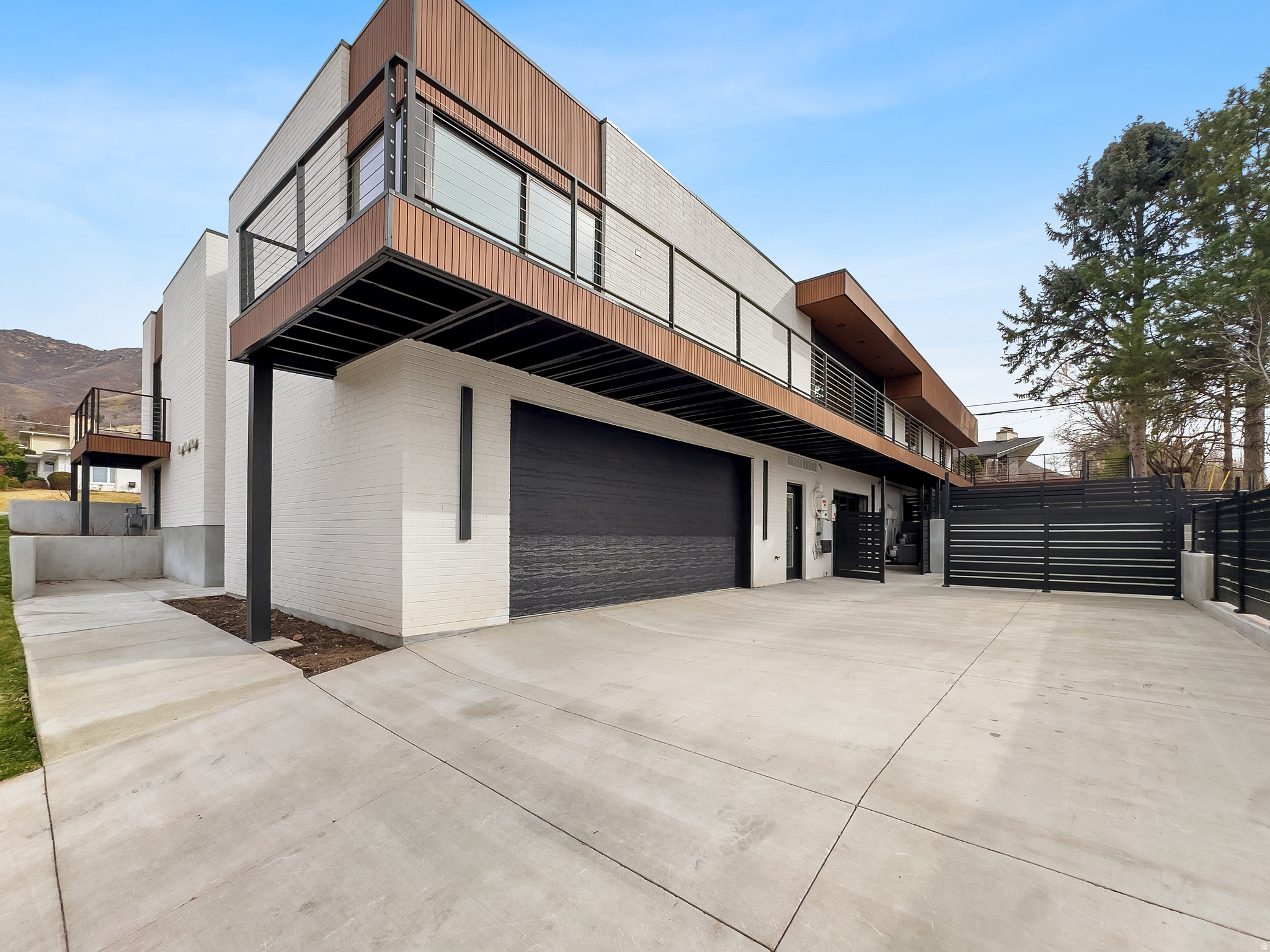 main property photo 82