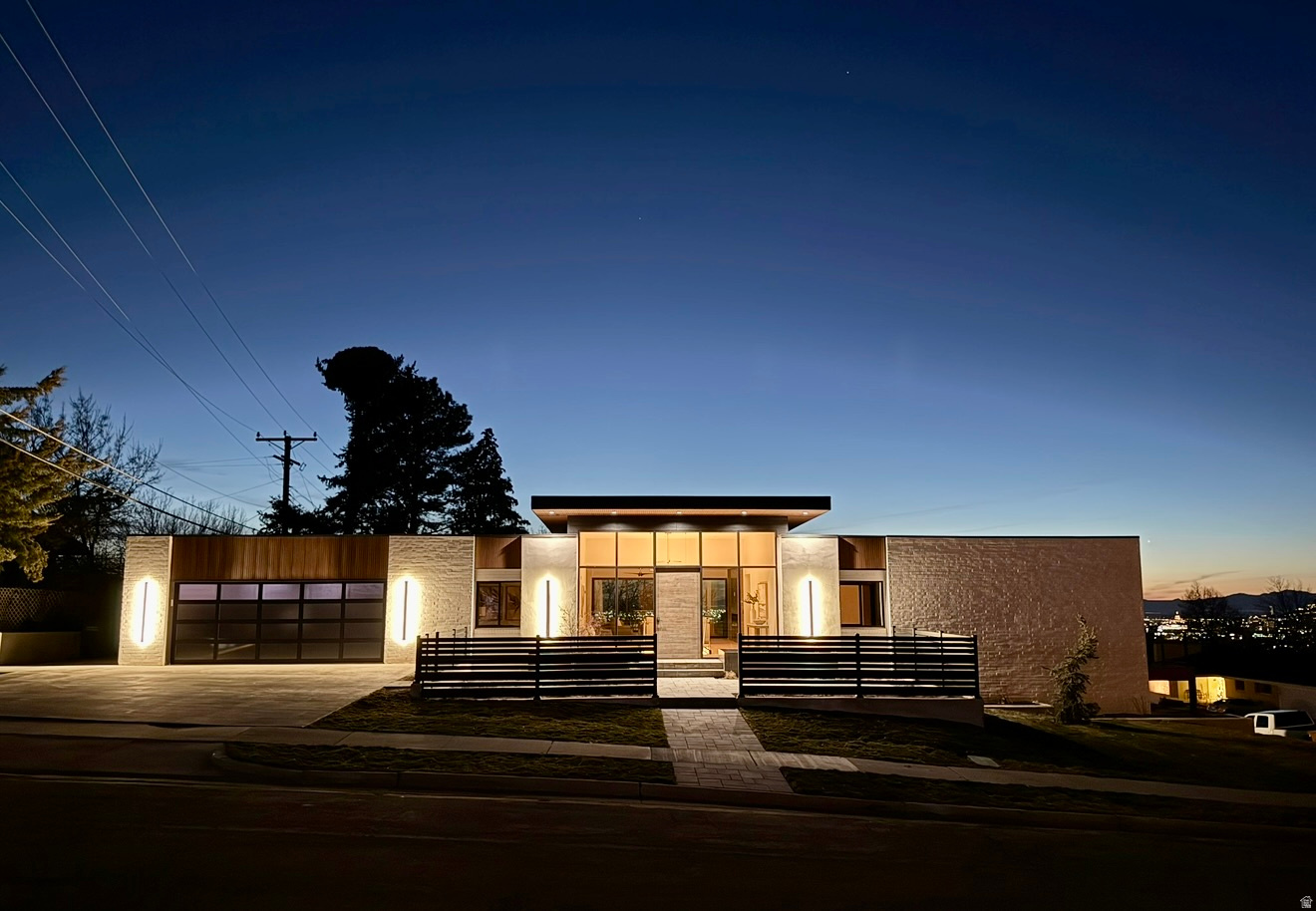 main property photo 90