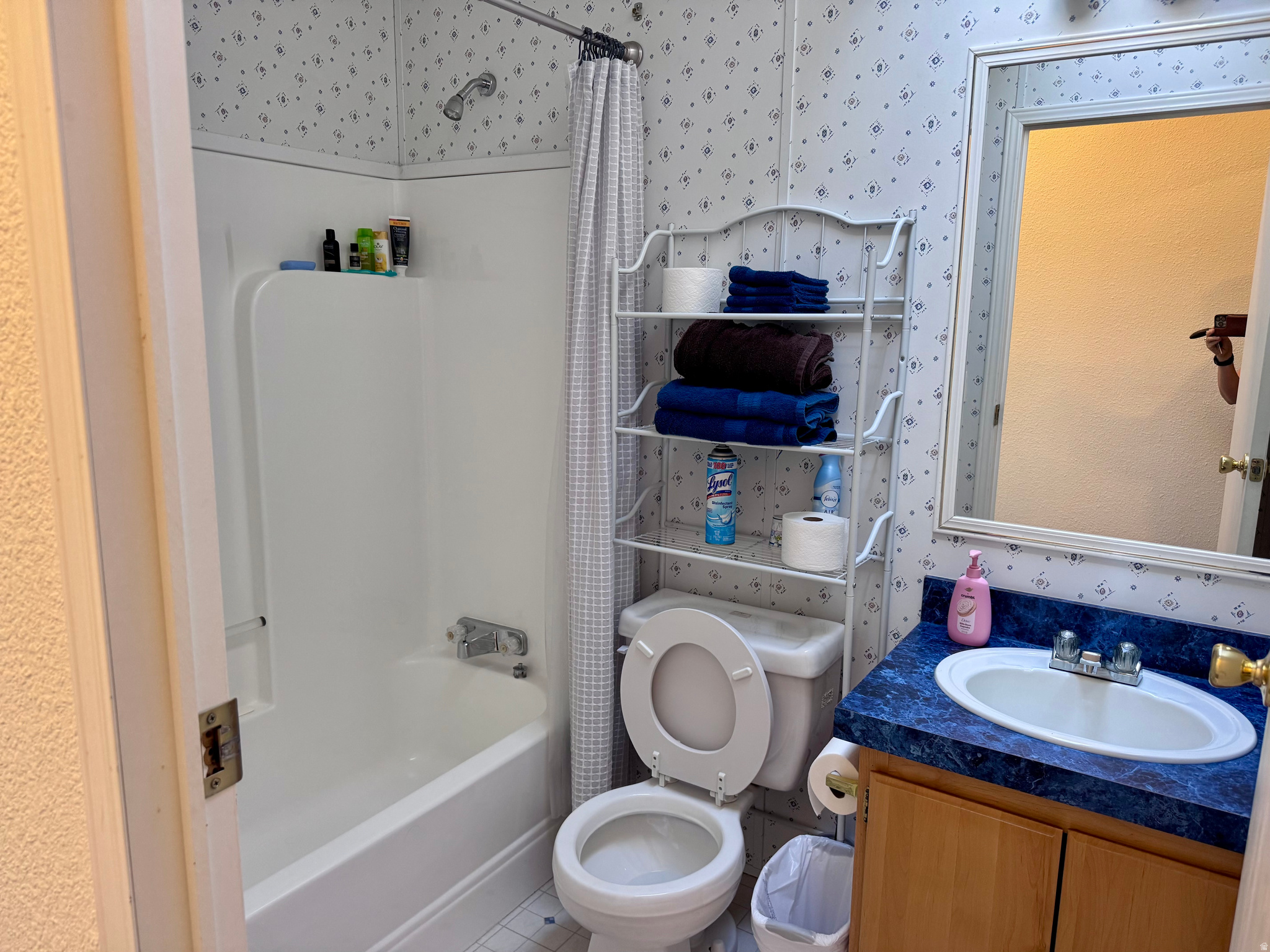 main property photo 6