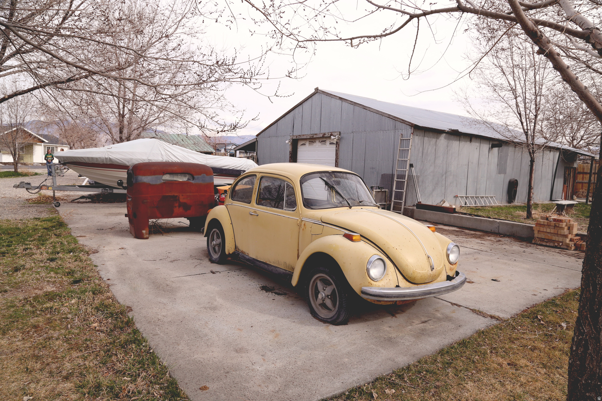 main property photo 34