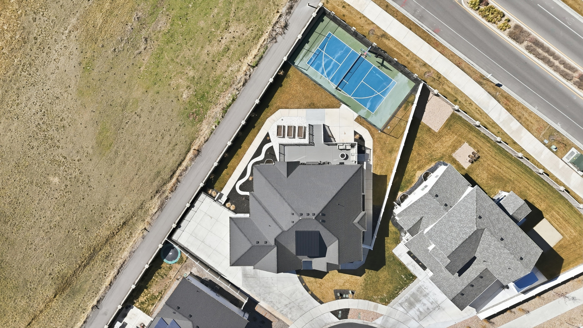 main property photo 54