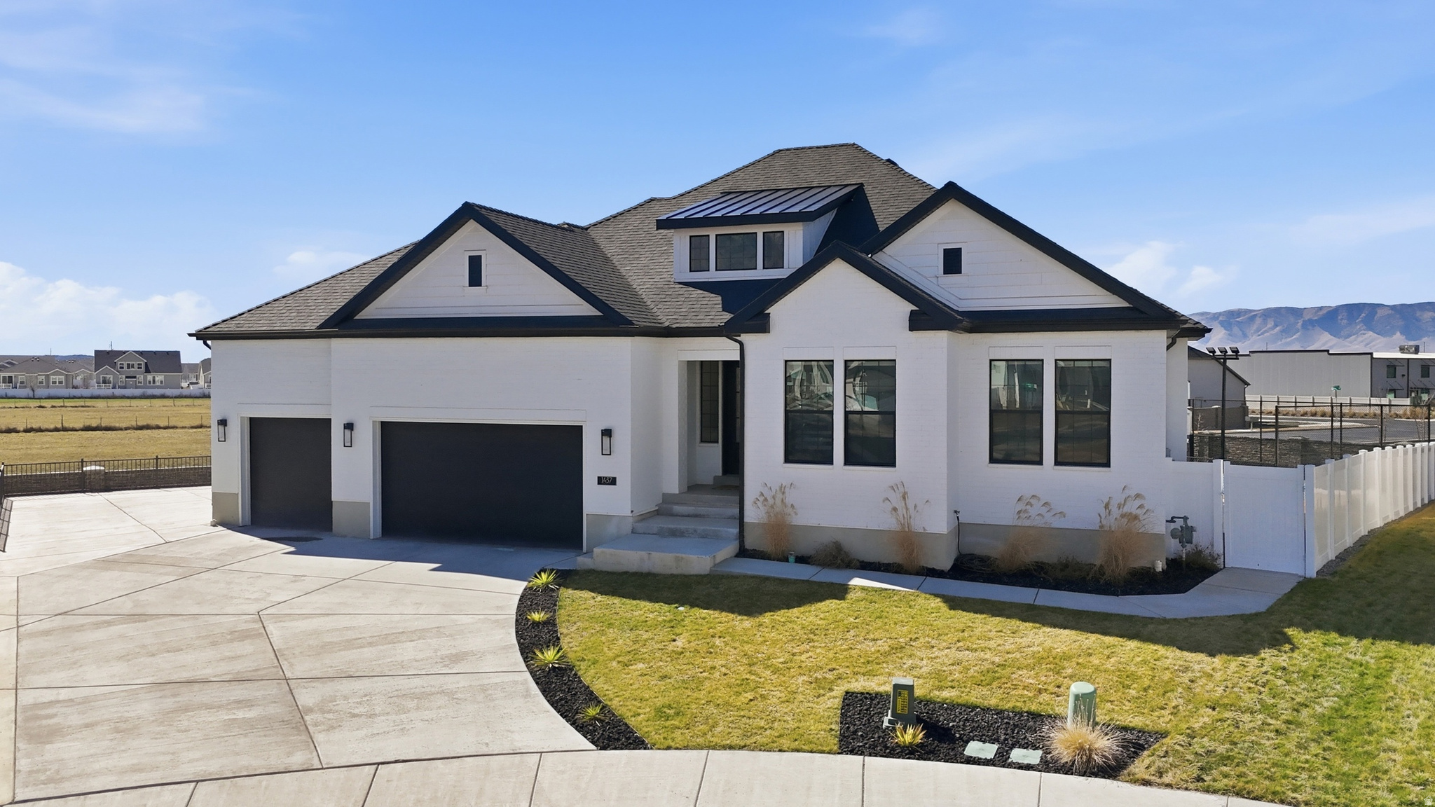 main property photo 61