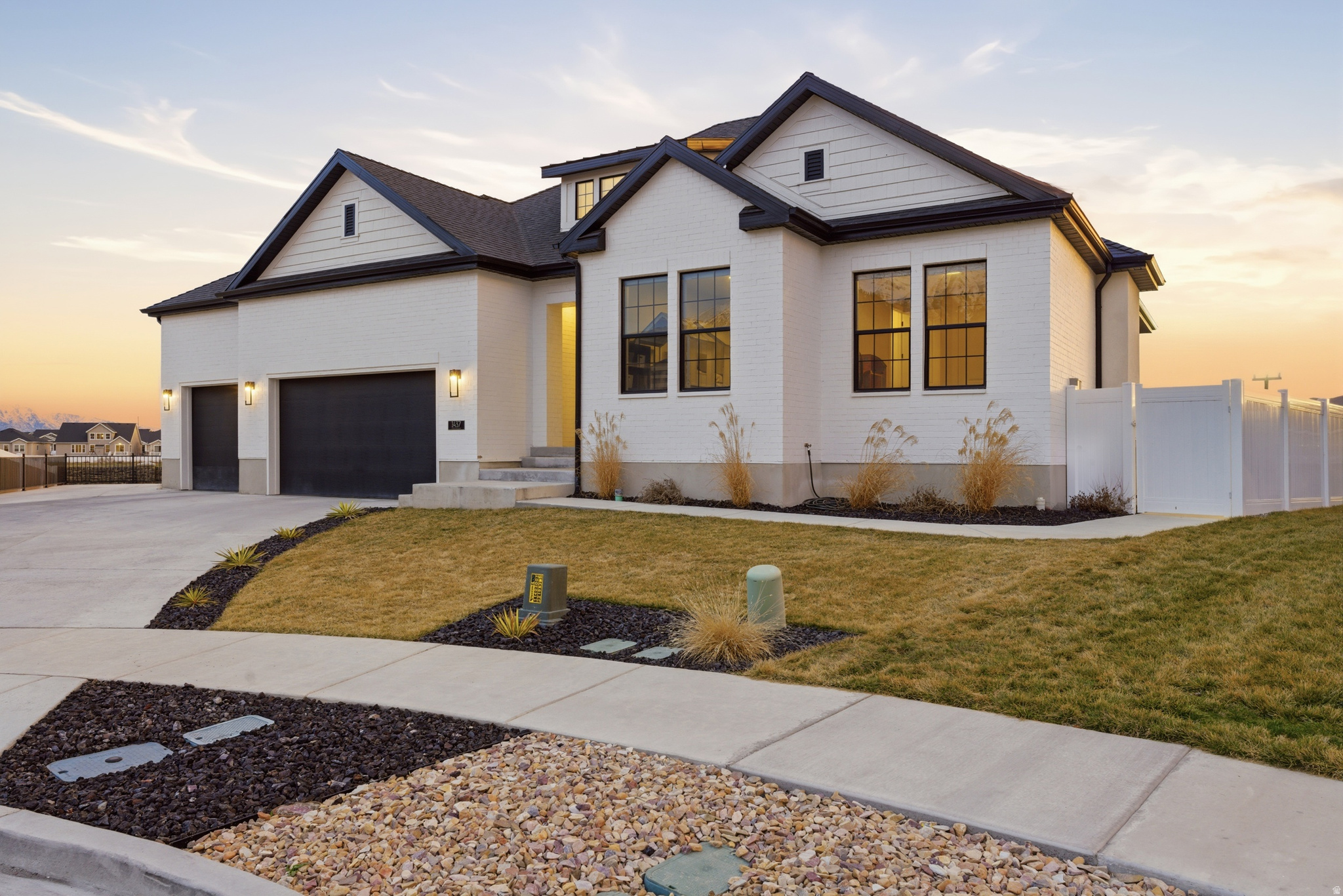 main property photo 64
