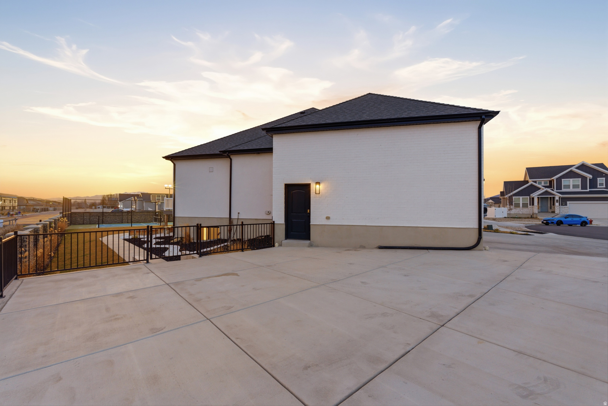 main property photo 66