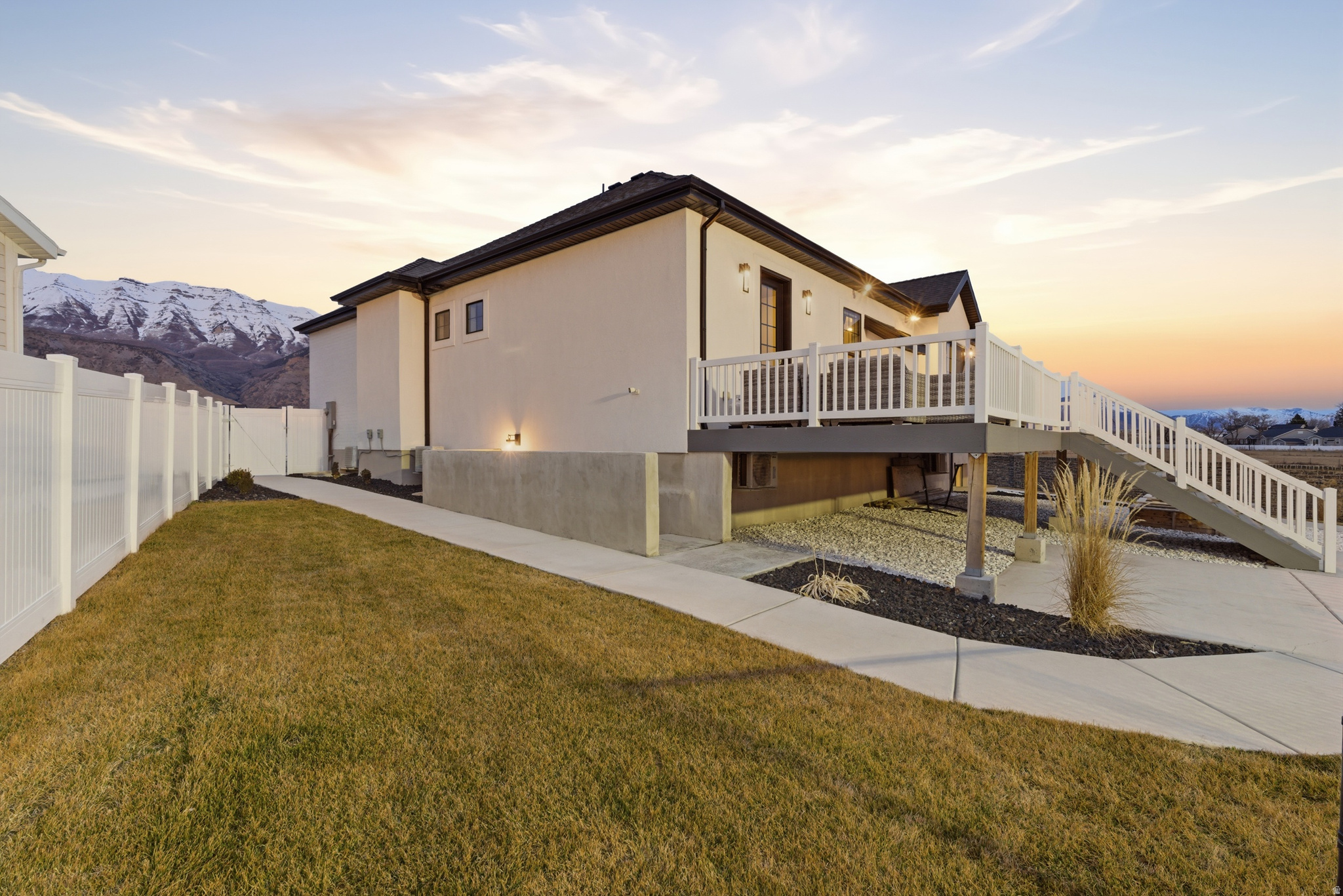 main property photo 73