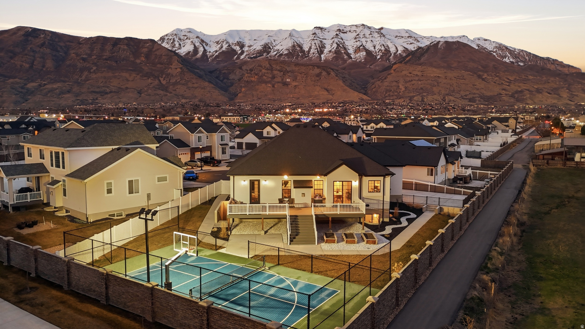 main property photo 76