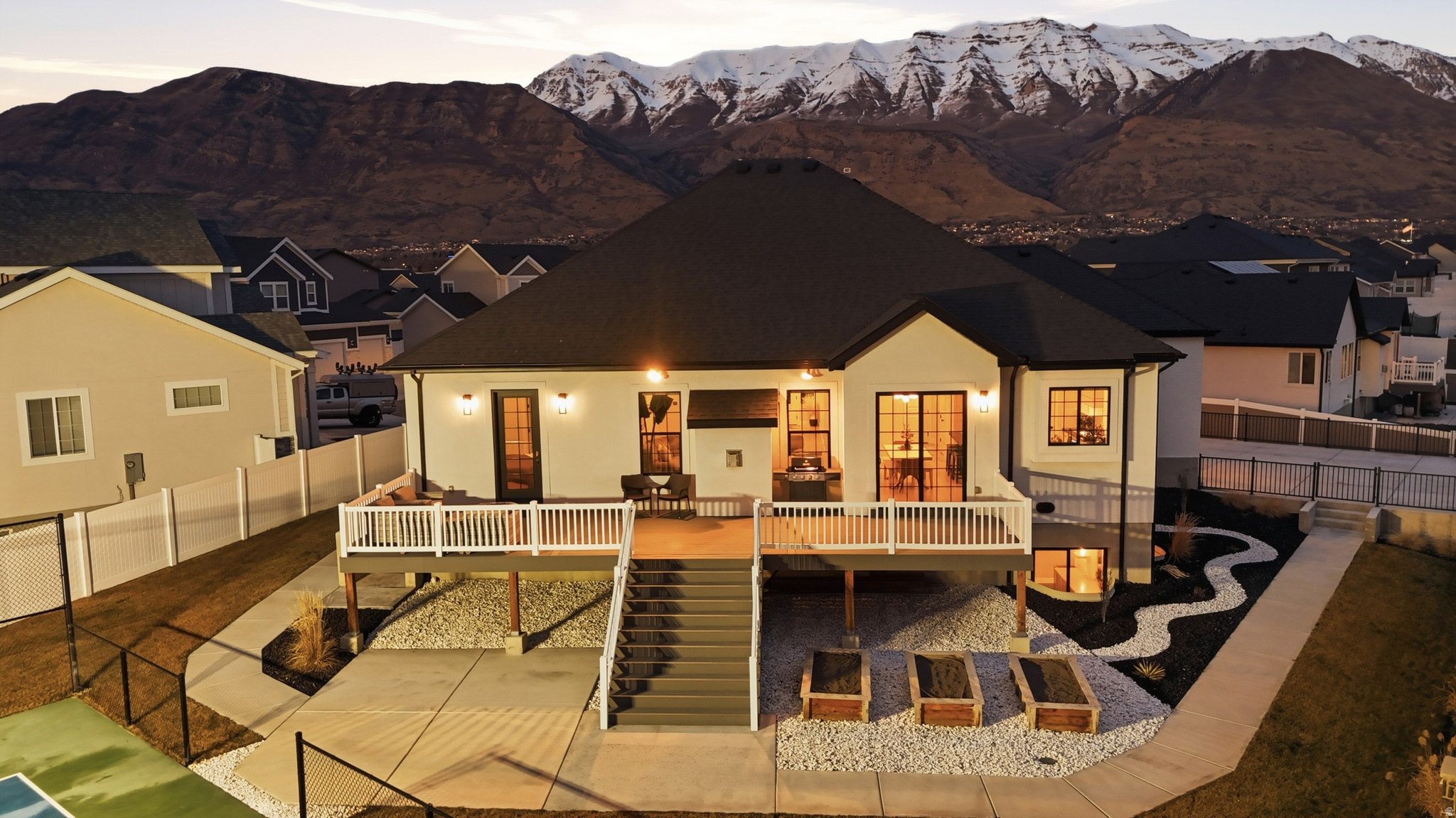 main property photo 79