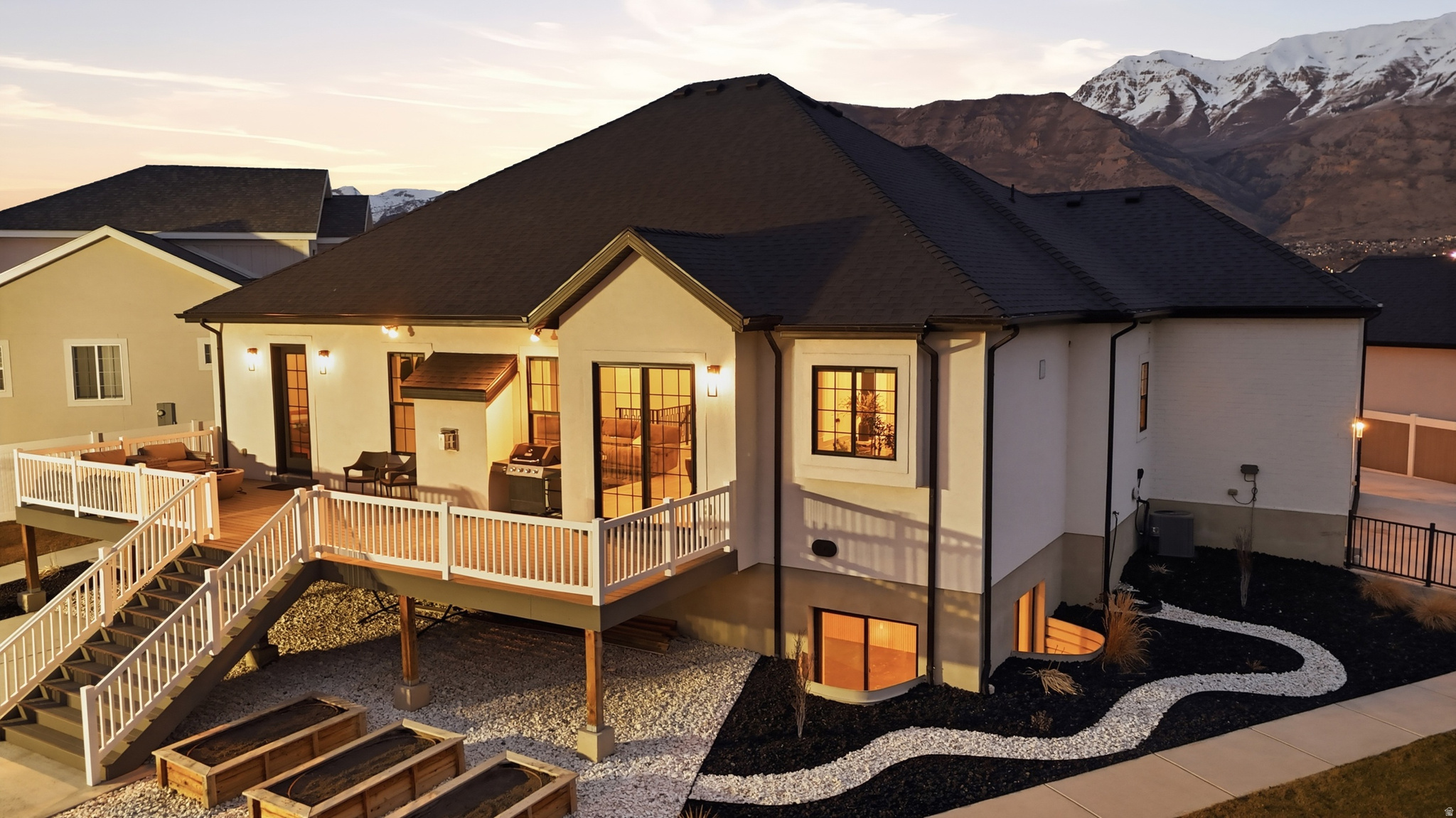 main property photo 81