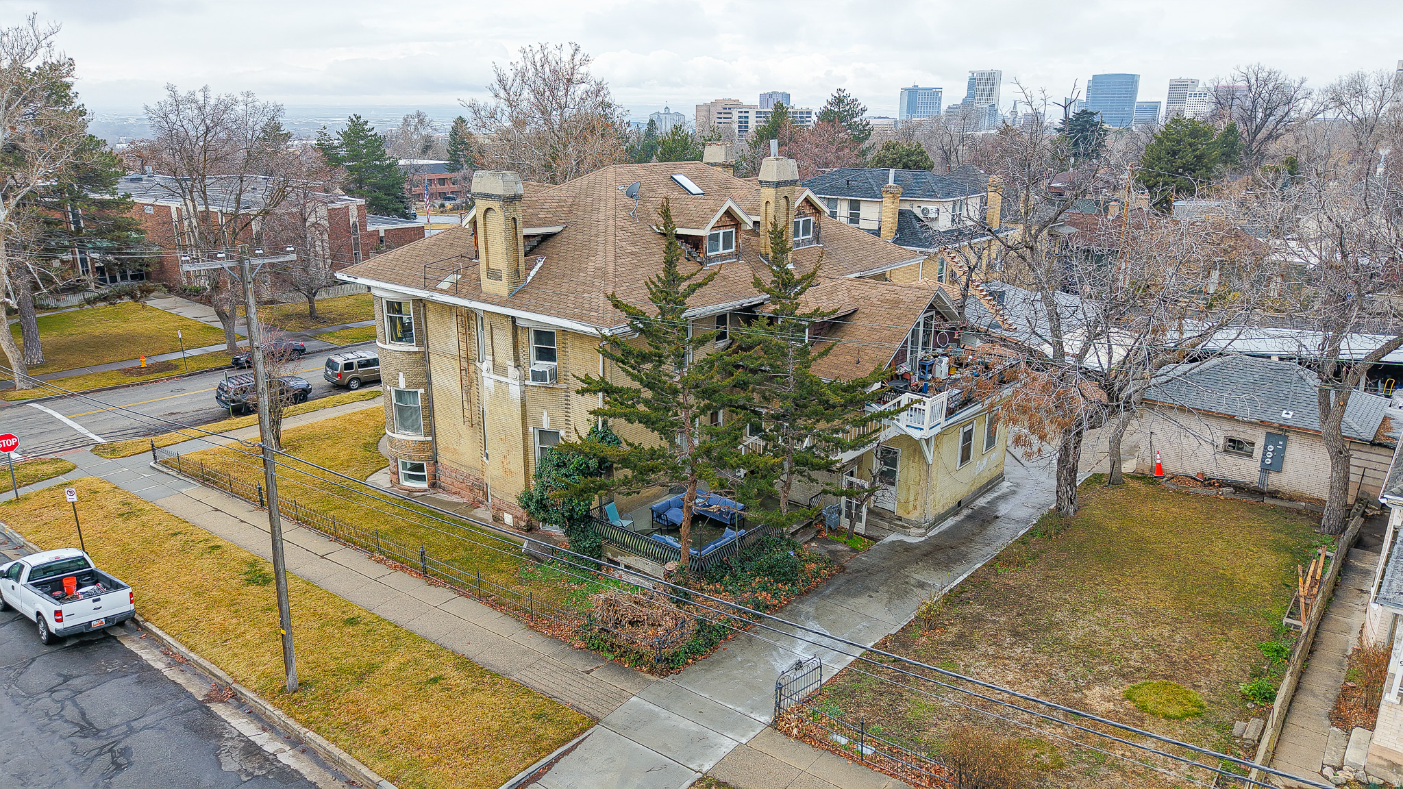 main property photo 52