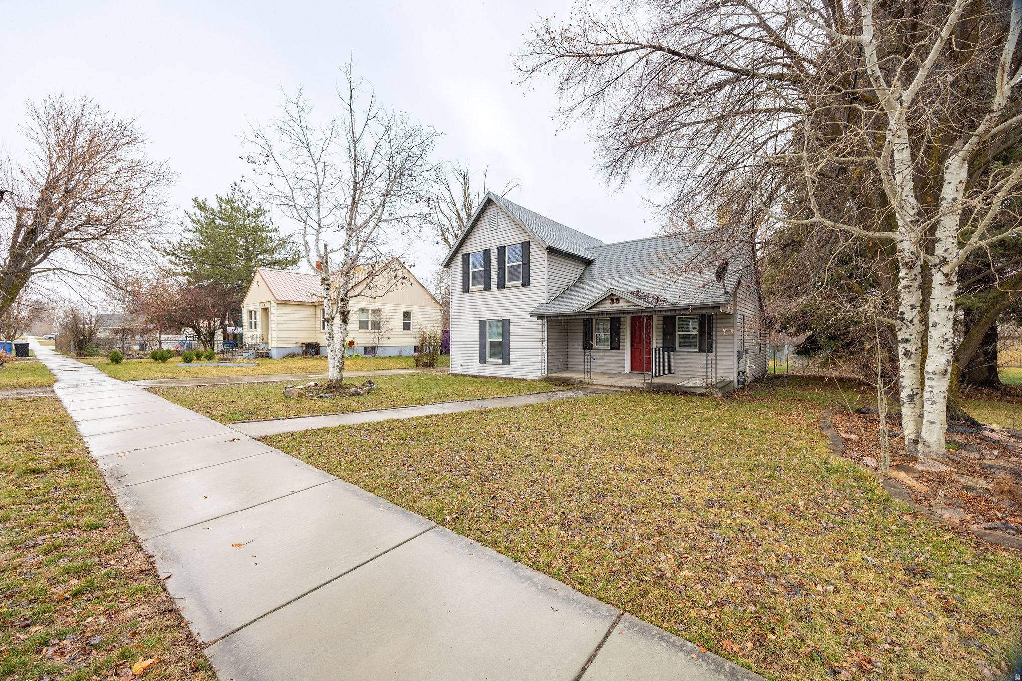 main property photo 17