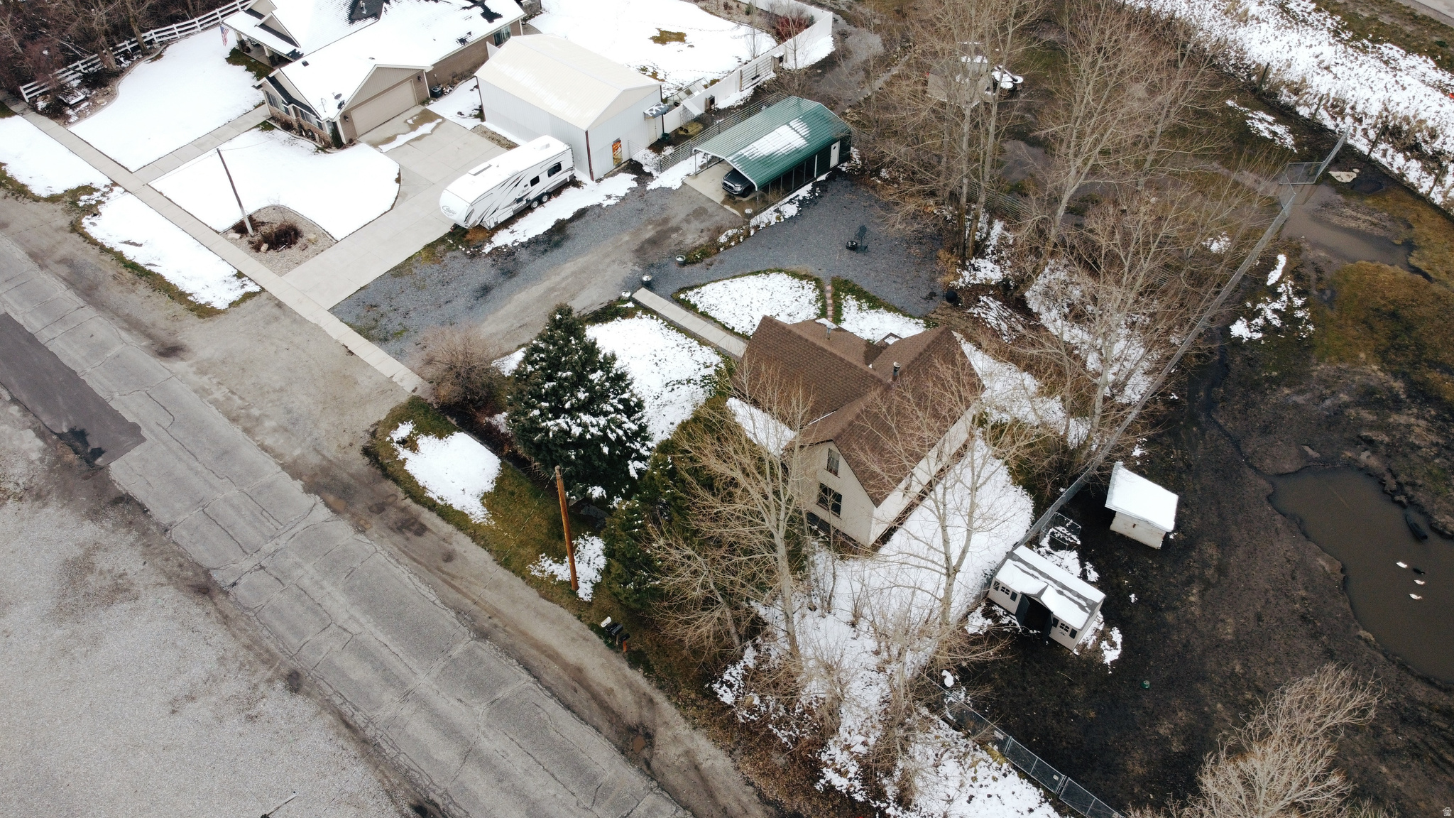 main property photo 27