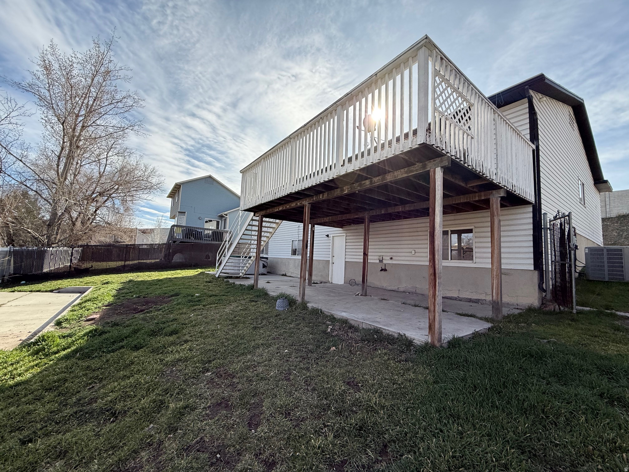 main property photo 45