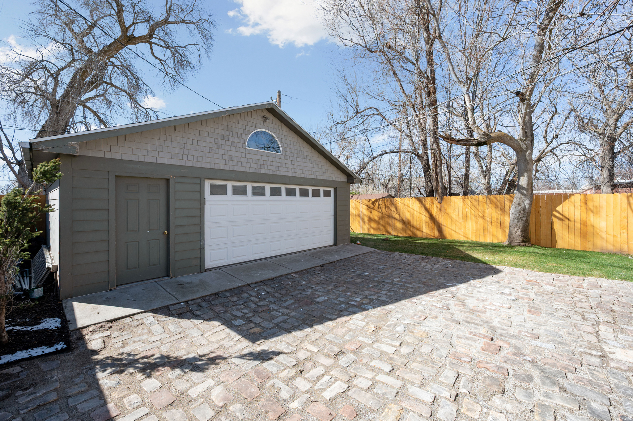 main property photo 57
