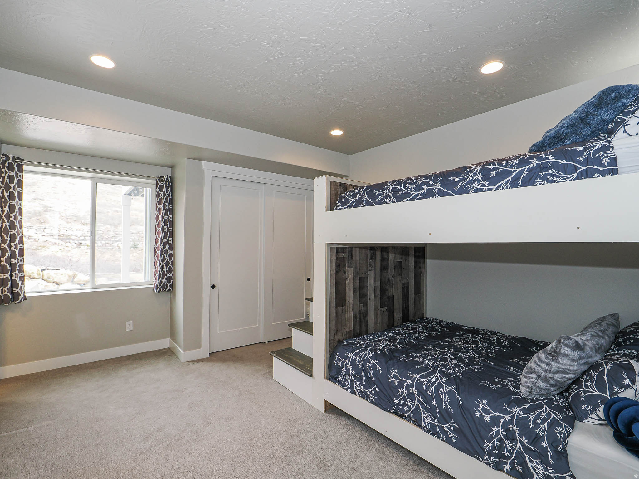 main property photo 59