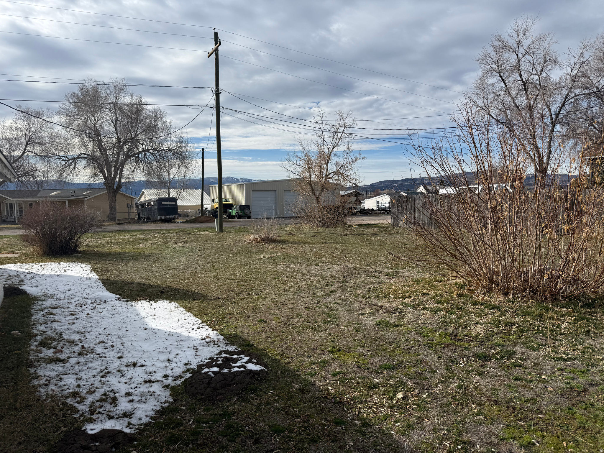 main property photo 20