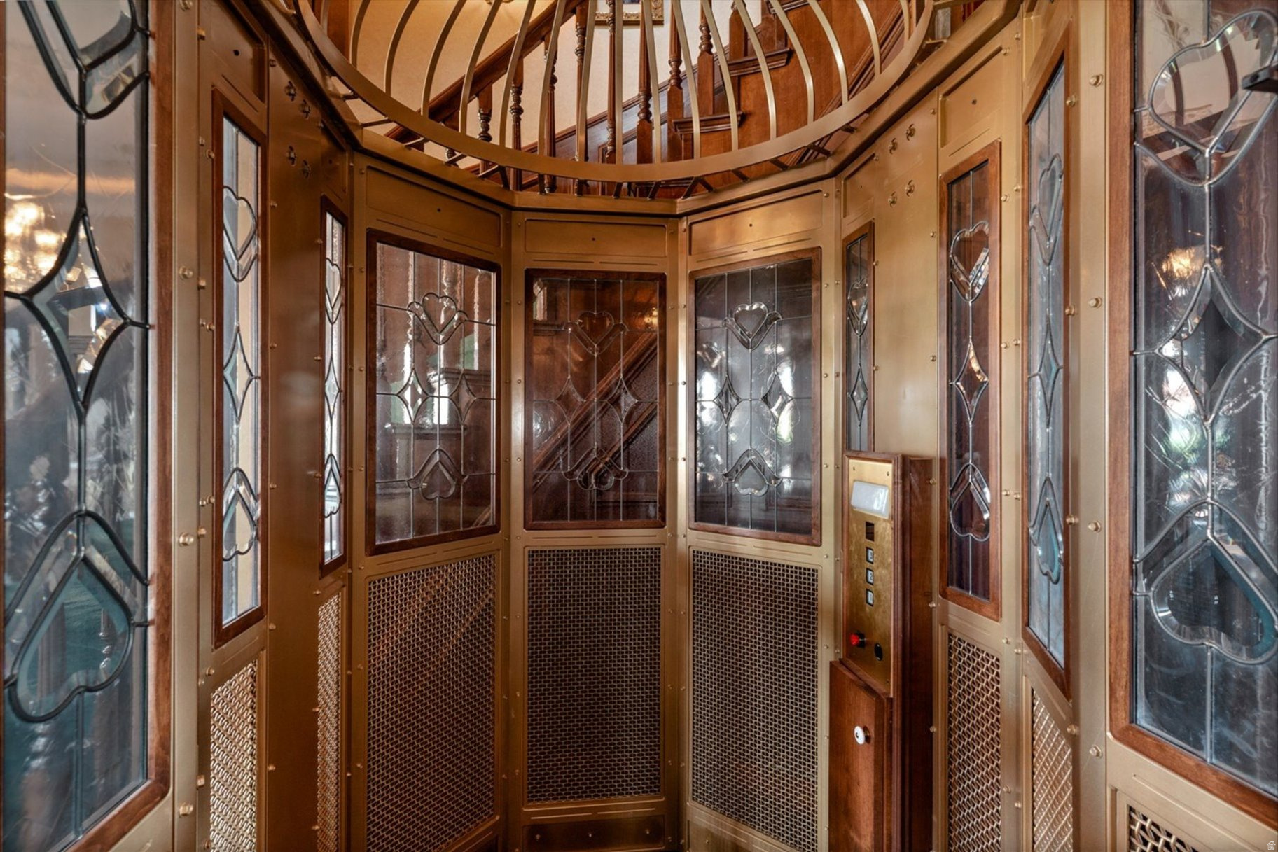 main property photo 26