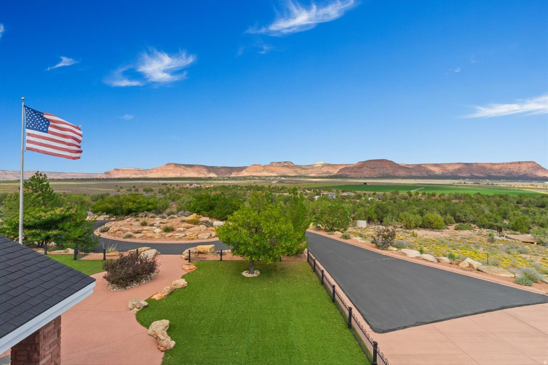 main property photo 60