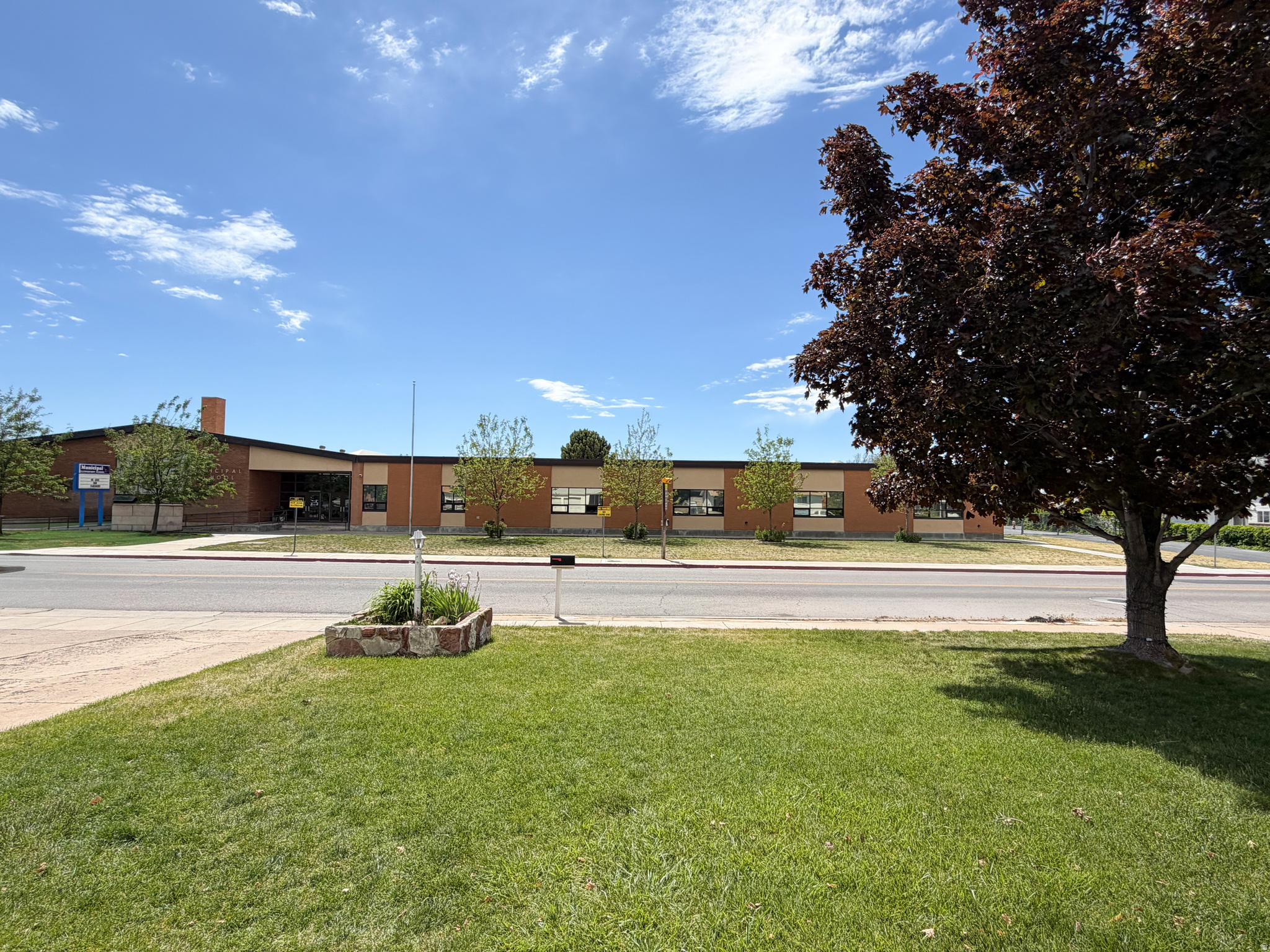 main property photo 34
