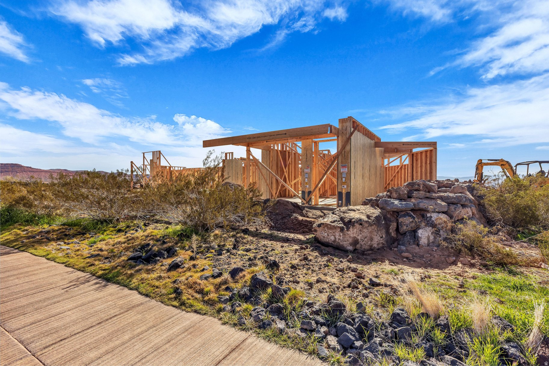 main property photo 15
