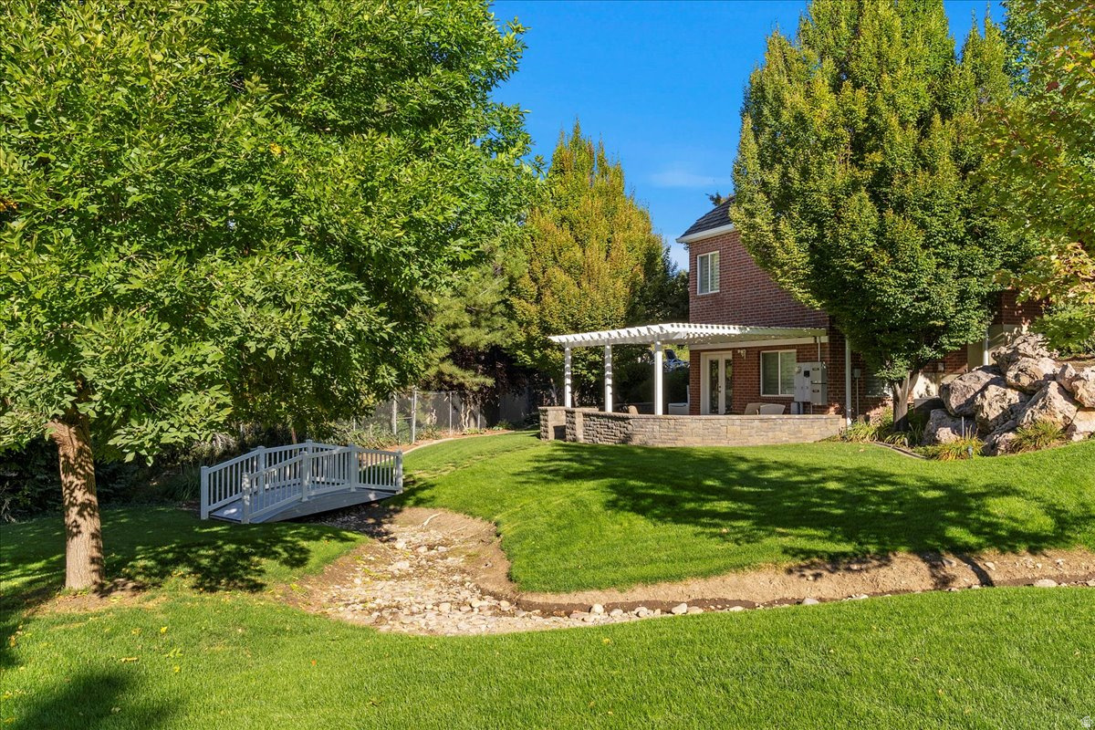 main property photo 68