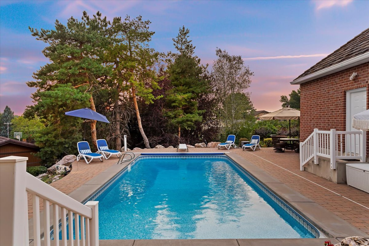 main property photo 95