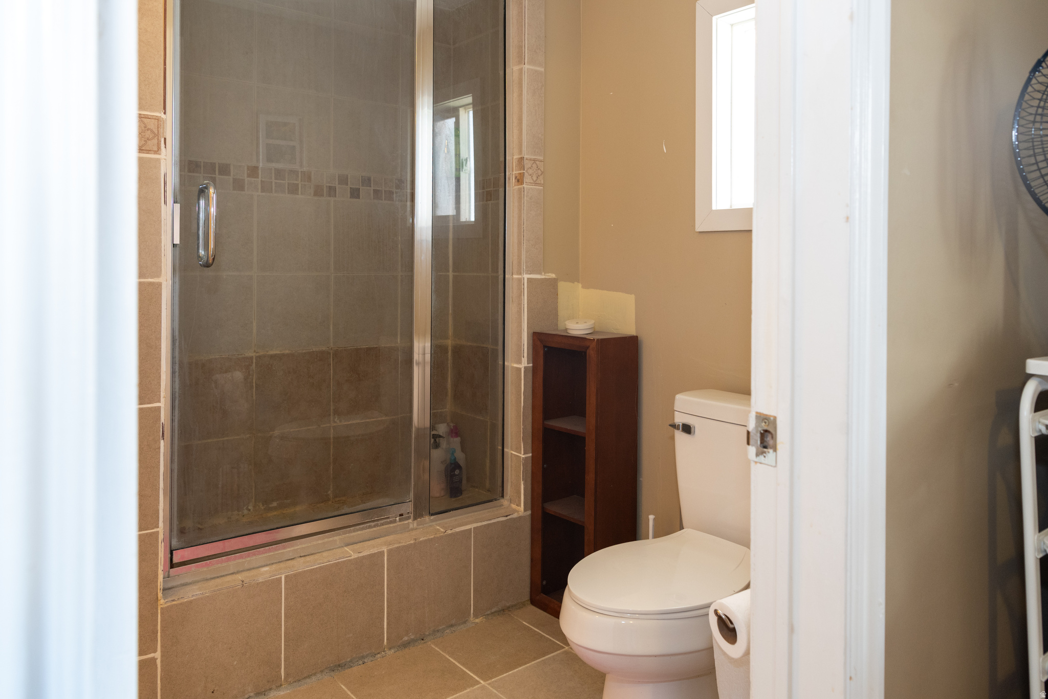 main property photo 13
